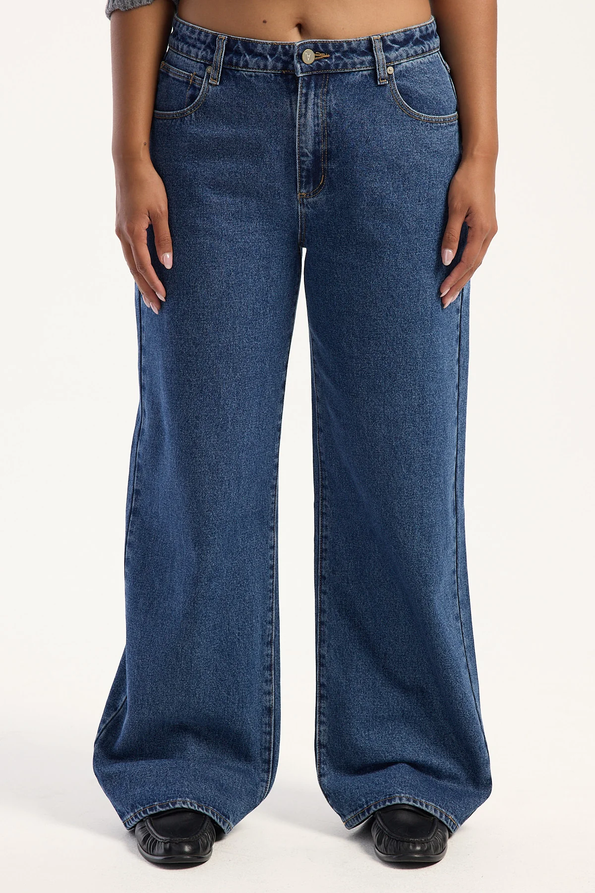 Abrand 95 Mid Rise Baggy Jean Bella Mid Blue - Image 9