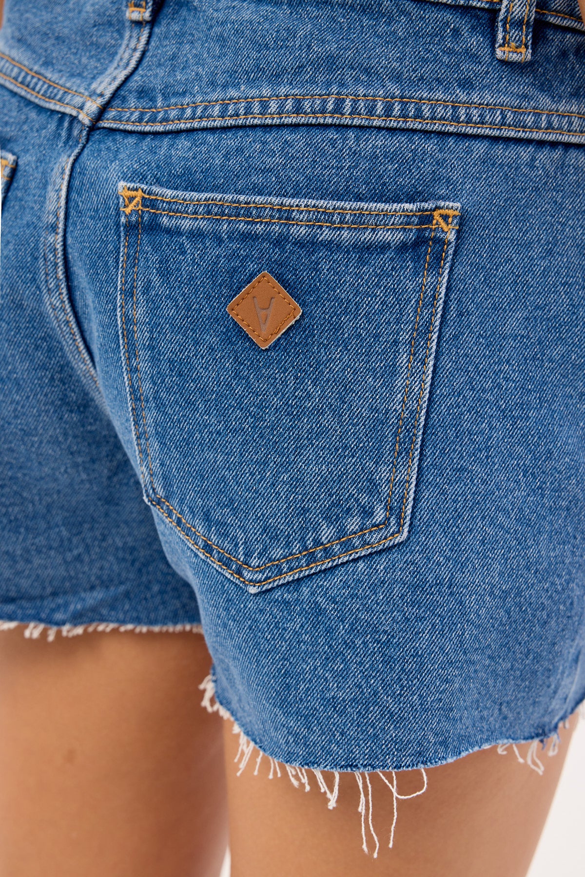 Abrand 95 Relaxed Denim Short Tayla RCY - Image 5