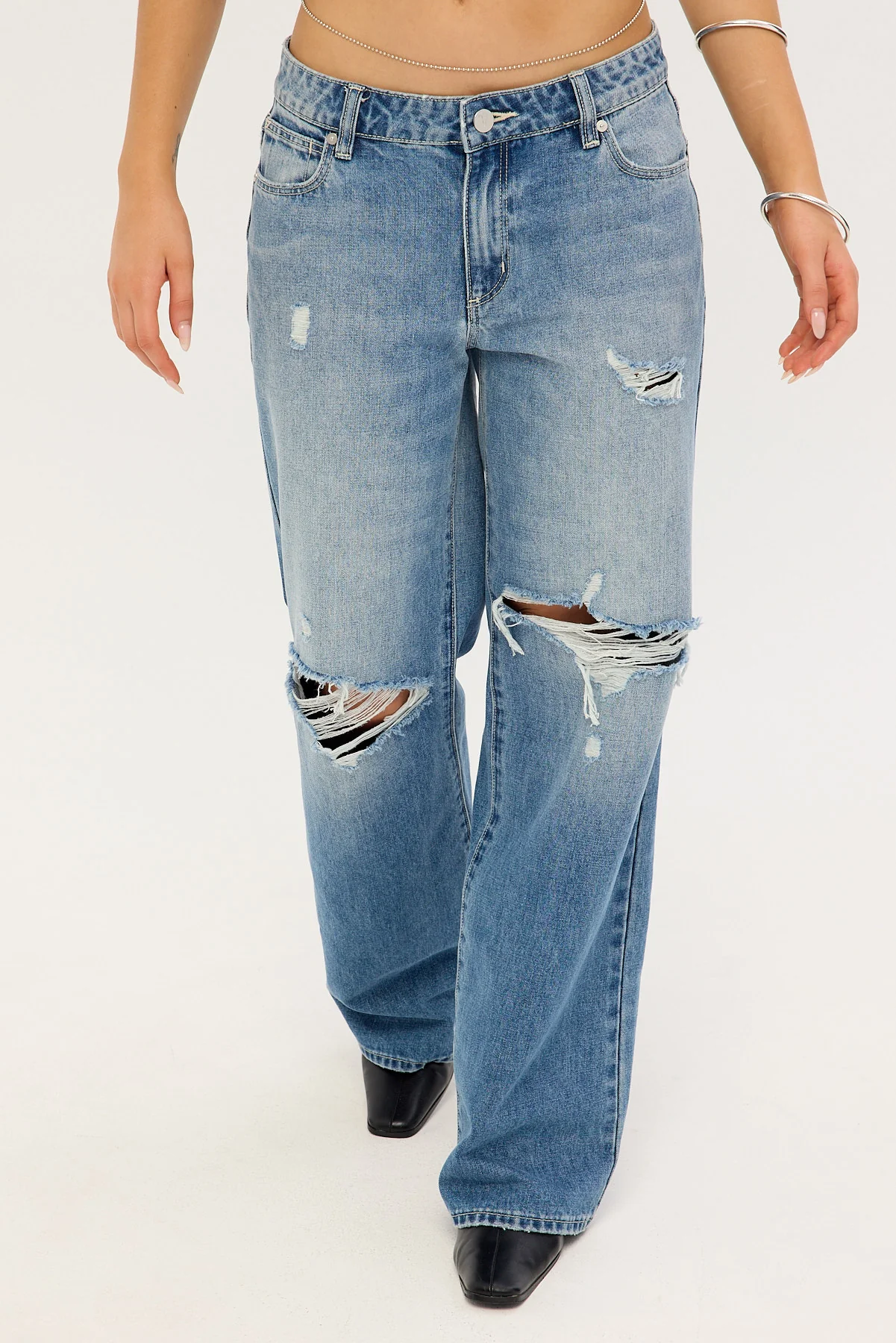 Abrand 99 Low Baggy Jean Rip Dani Blue - Image 2