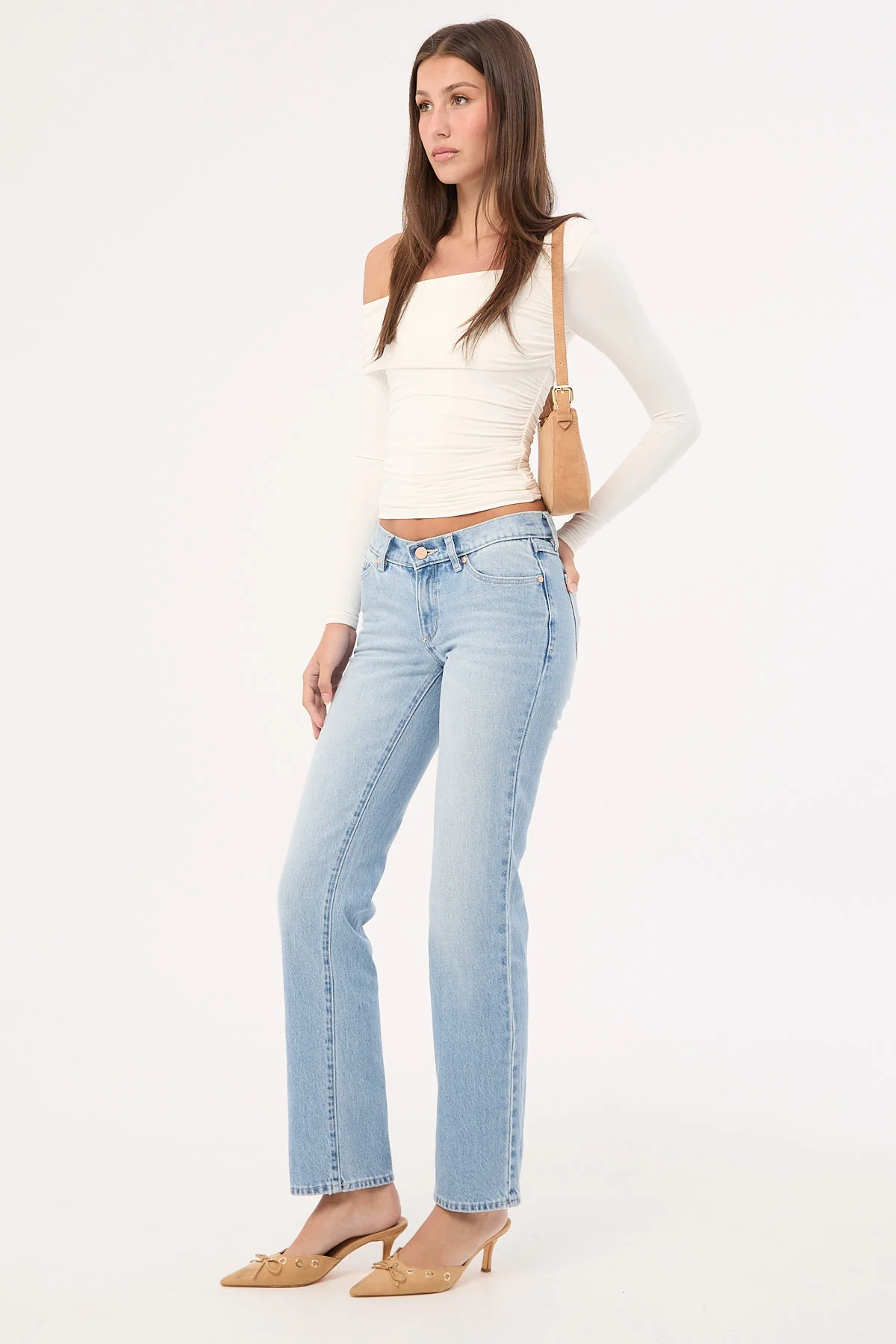 Abrand A 99 Low Straight Jean Gia Organic Blue - Image 4