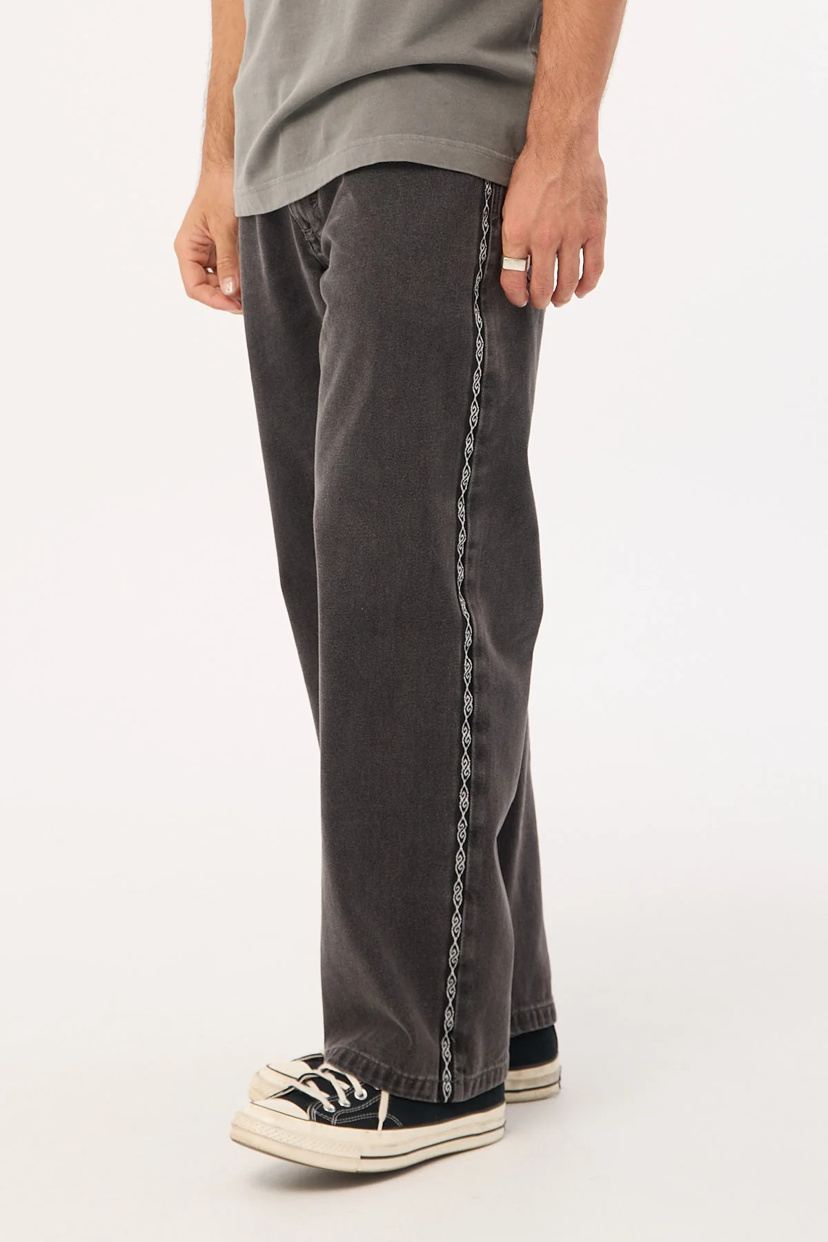 Abrand RC A5 Baggy Bazza Tape Washed Black - Image 5