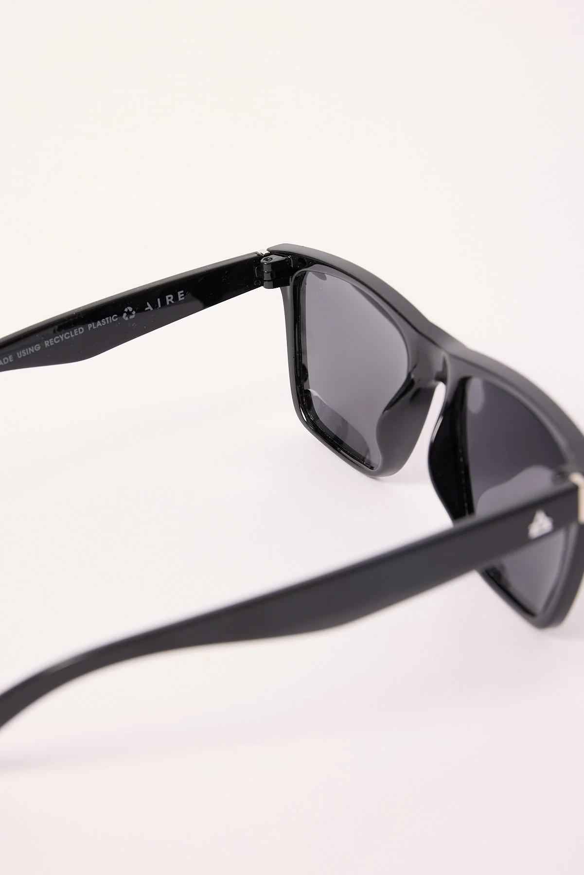 Aire Kraz Black - Image 3