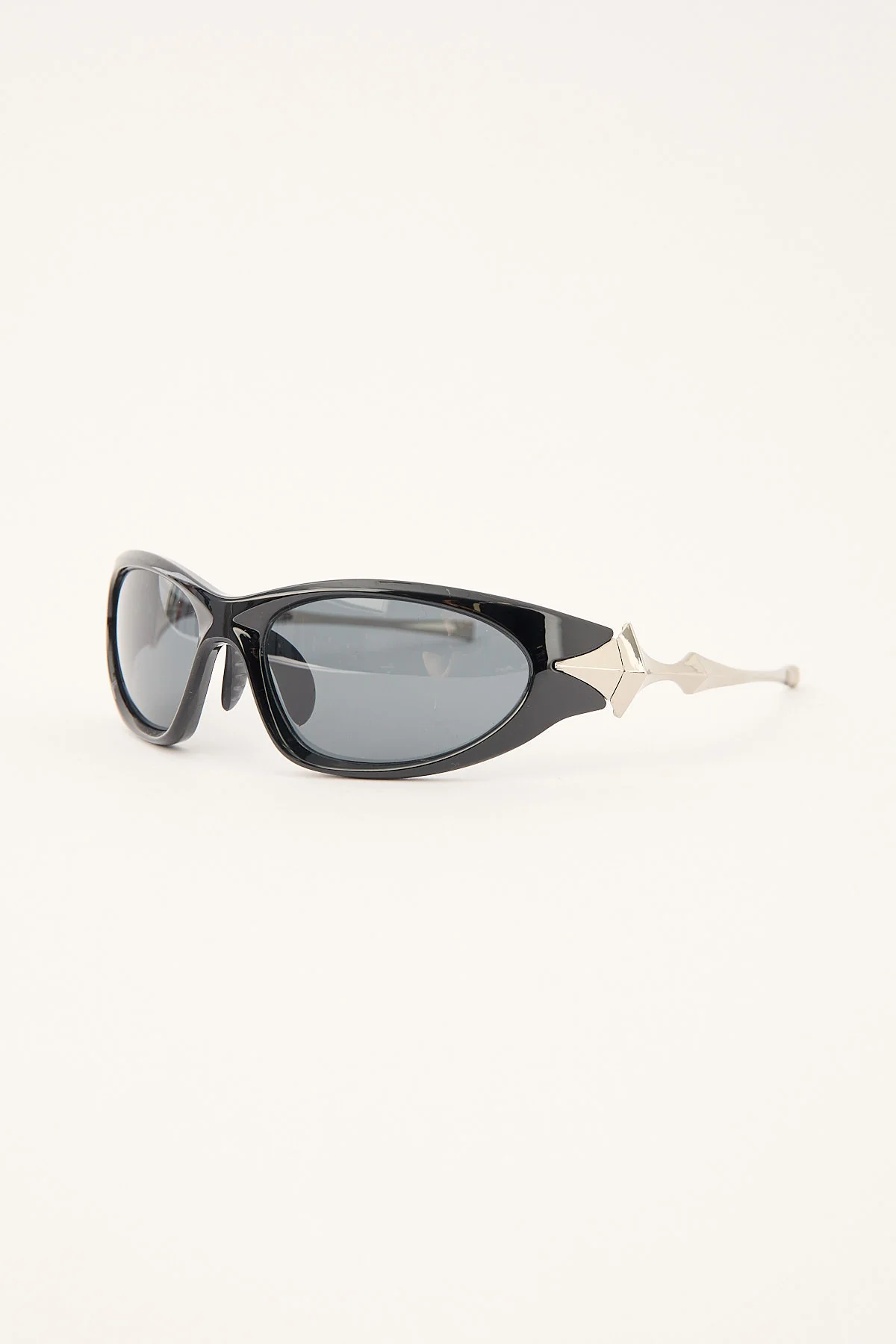 Angels Whisper Moves Stars Sunglasses Black - Image 2