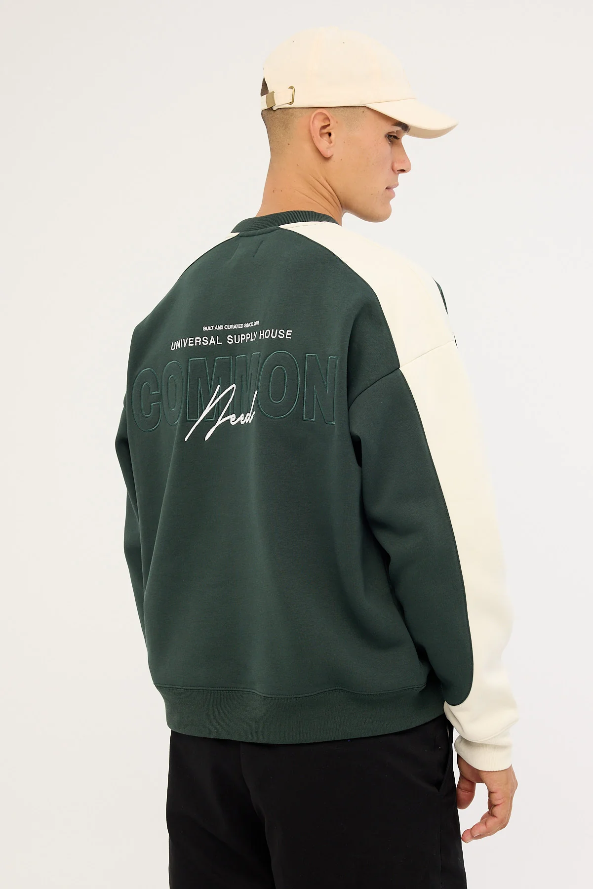 Common Need Activate Panel Crew Sweater Dark Green - Image 2