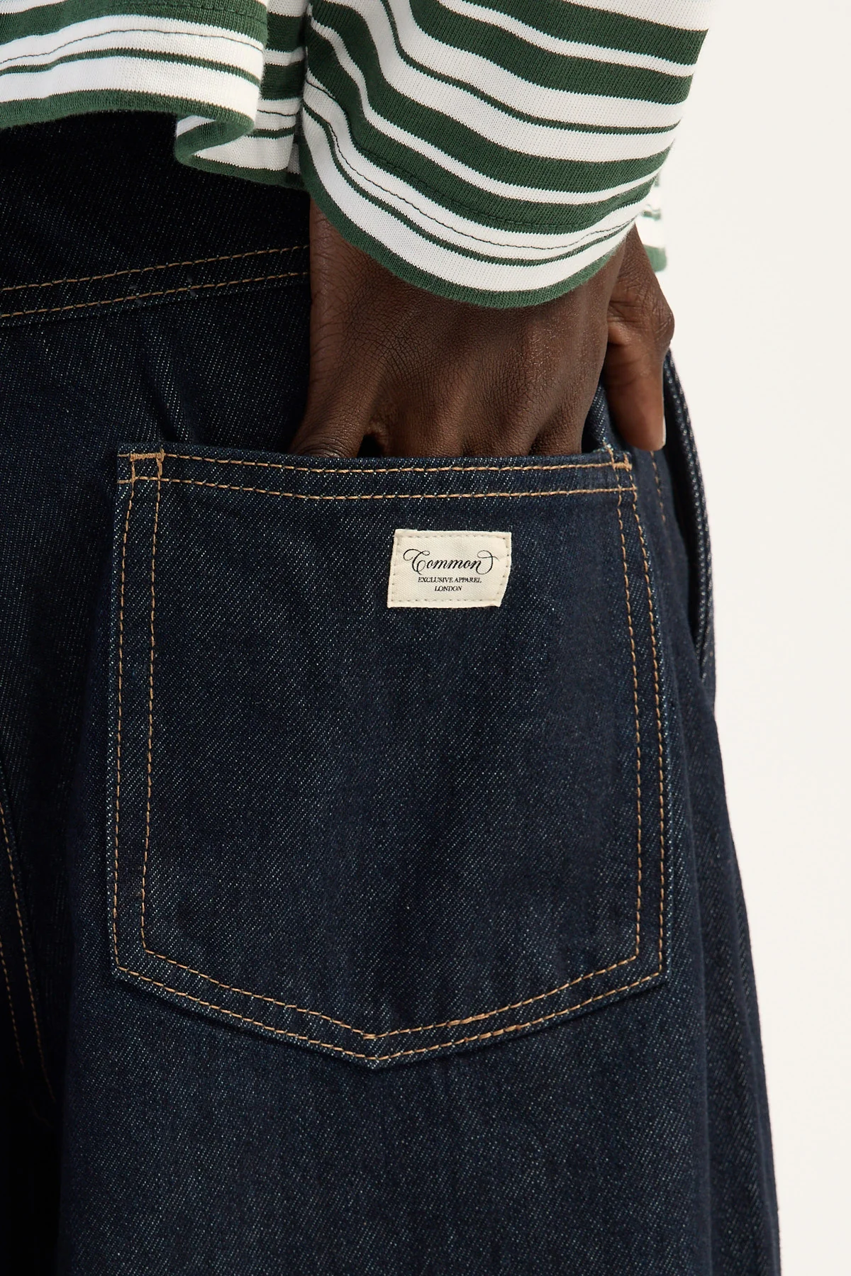 Common Need Blanco Pleated Baggy Jean Raw Indigo - Image 10