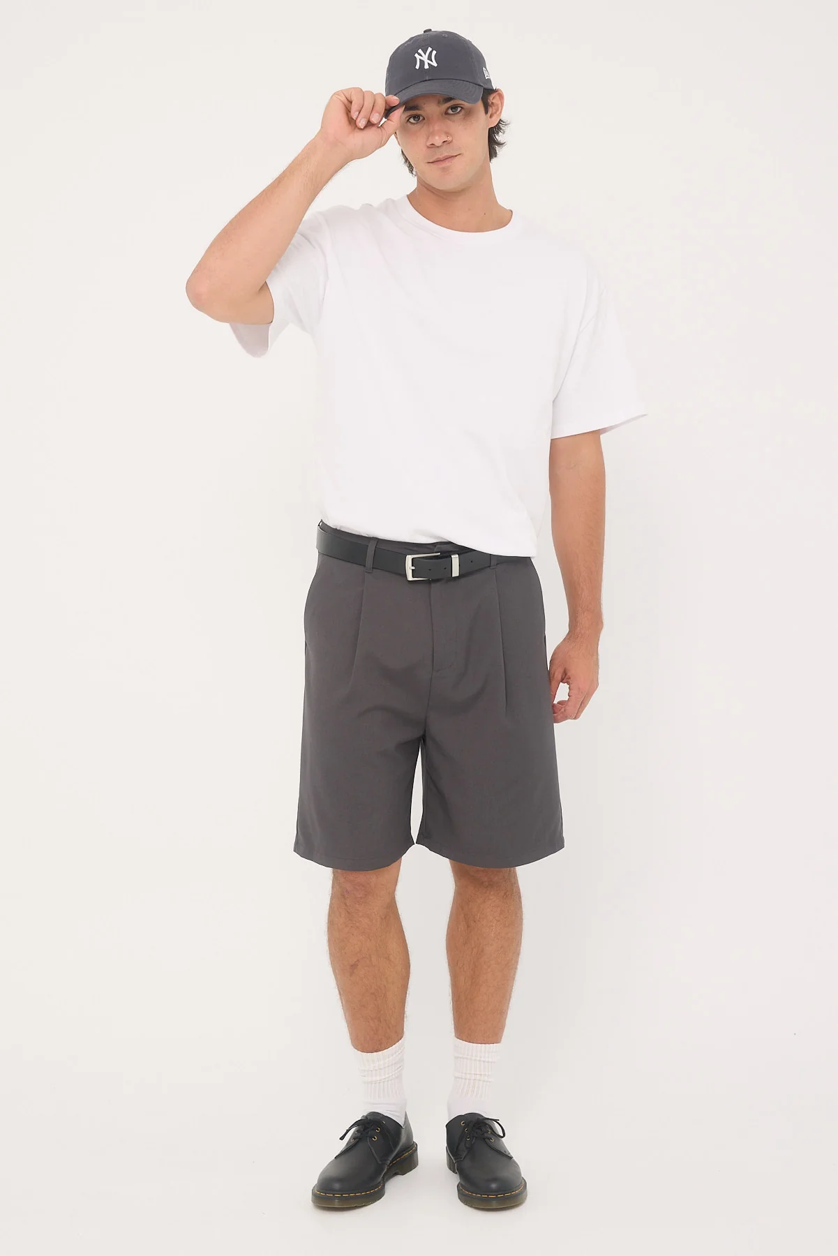 Common Need Lenny Tailored Short Charcoal