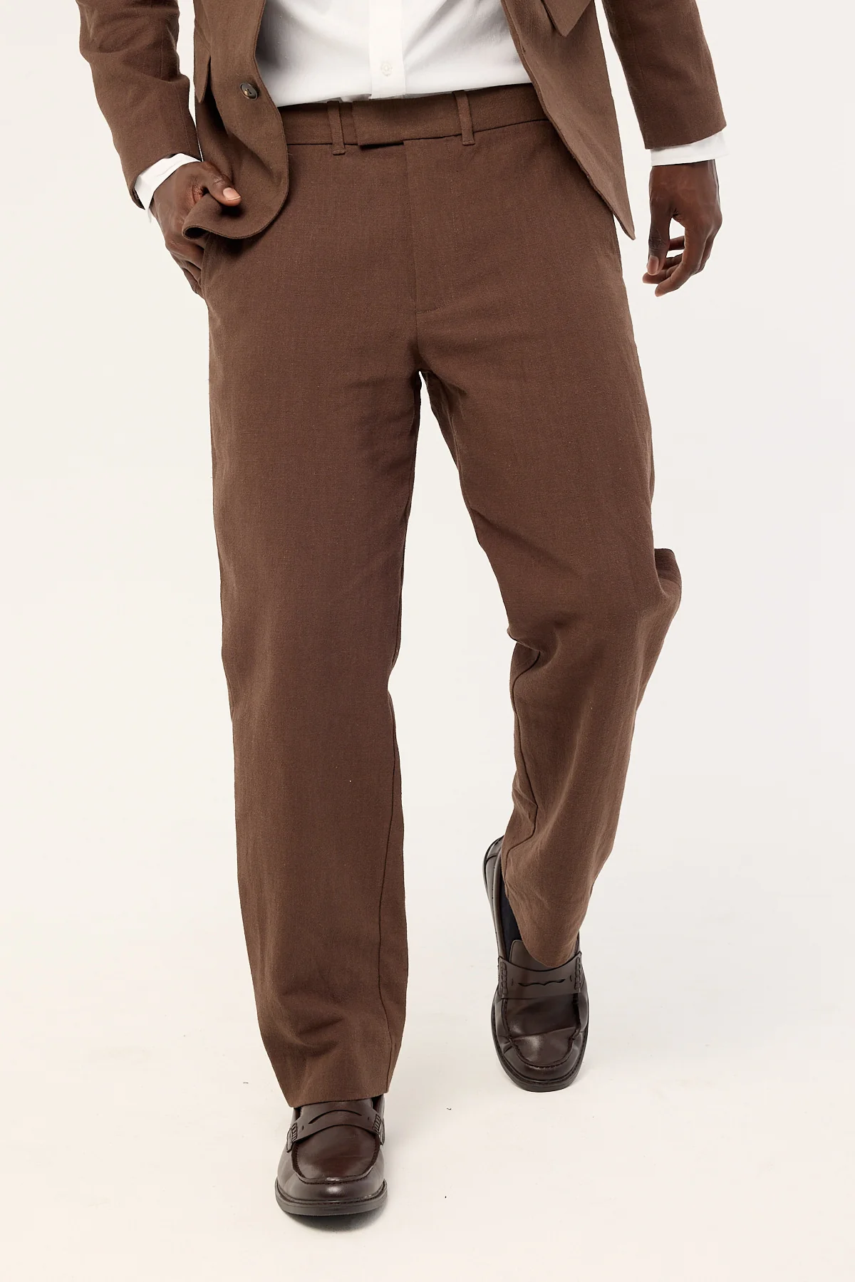 Common Need Oliver Classic Linen Tailored Trouser Brown - Image 3