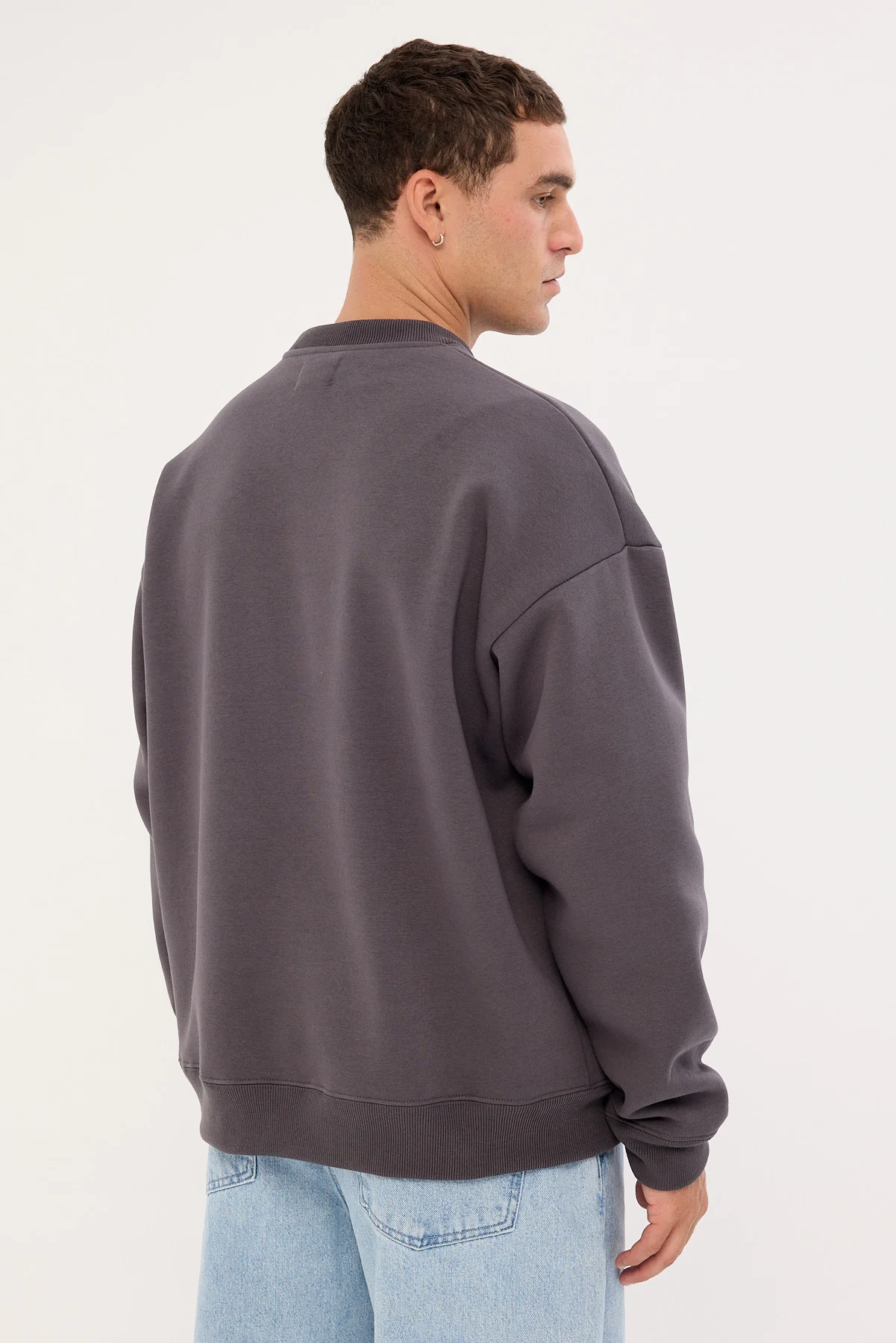 Common Need Tempo Crew Sweater Washed Black - Image 5
