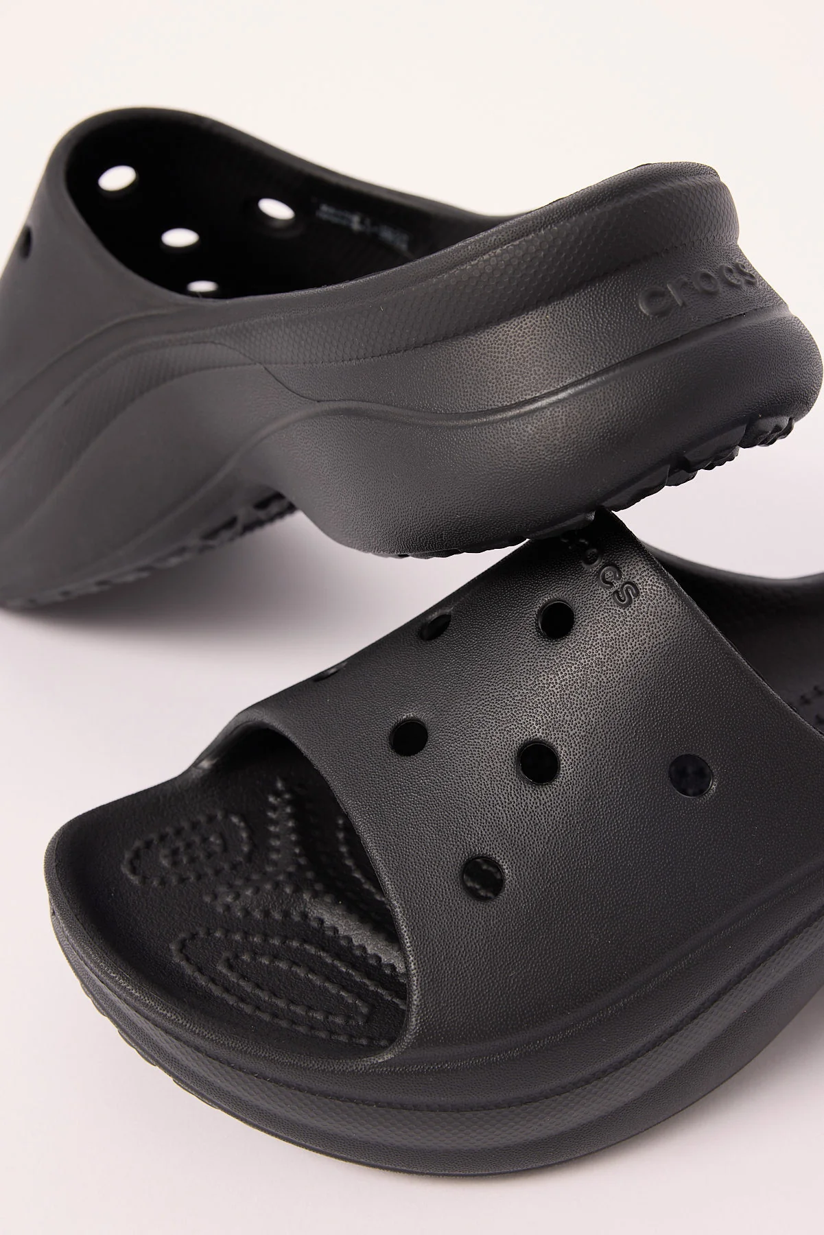 Crocs Bae Slide Black - Image 4