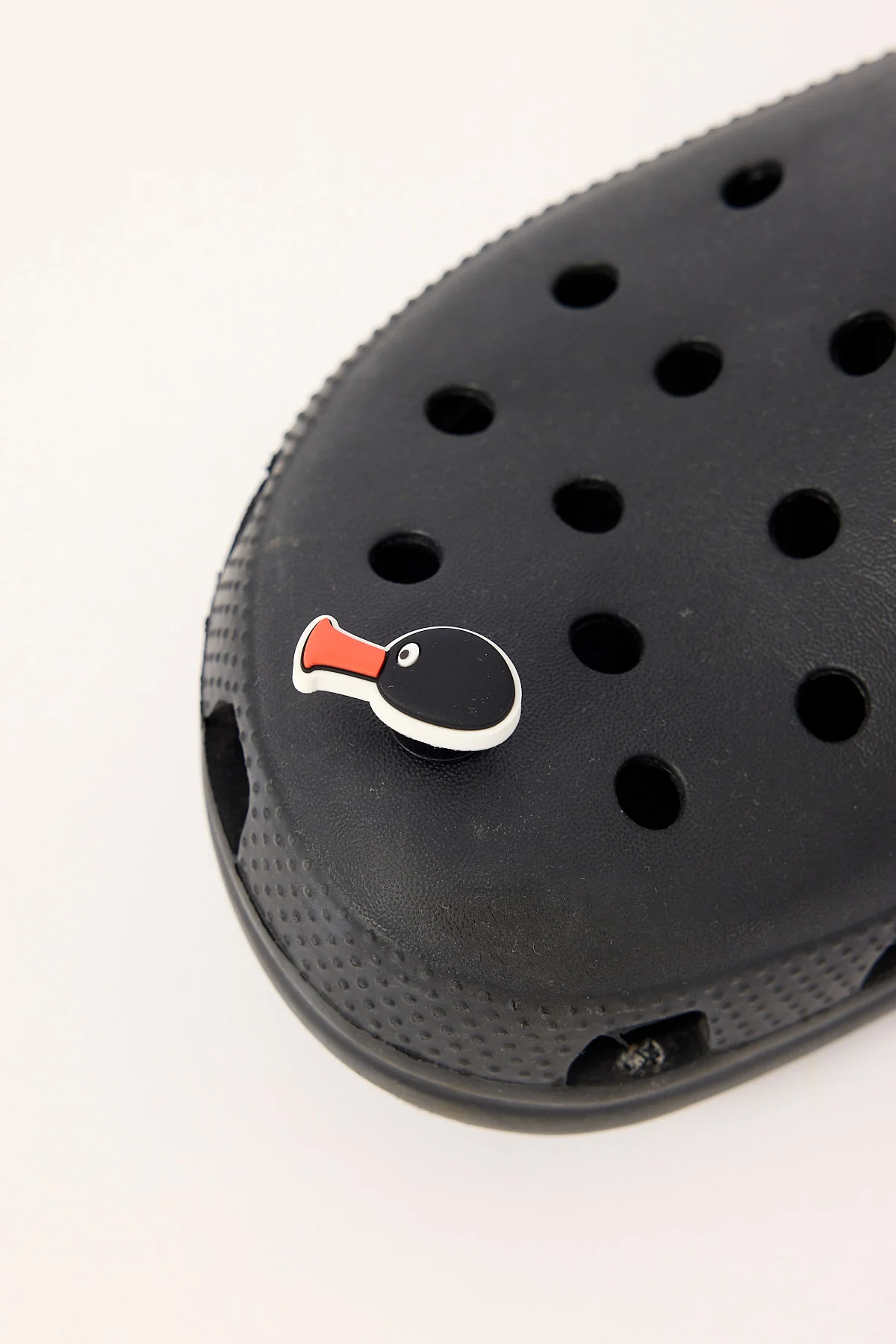 Crocs Mattel Pingu 1 Jibbitz Black - Image 2