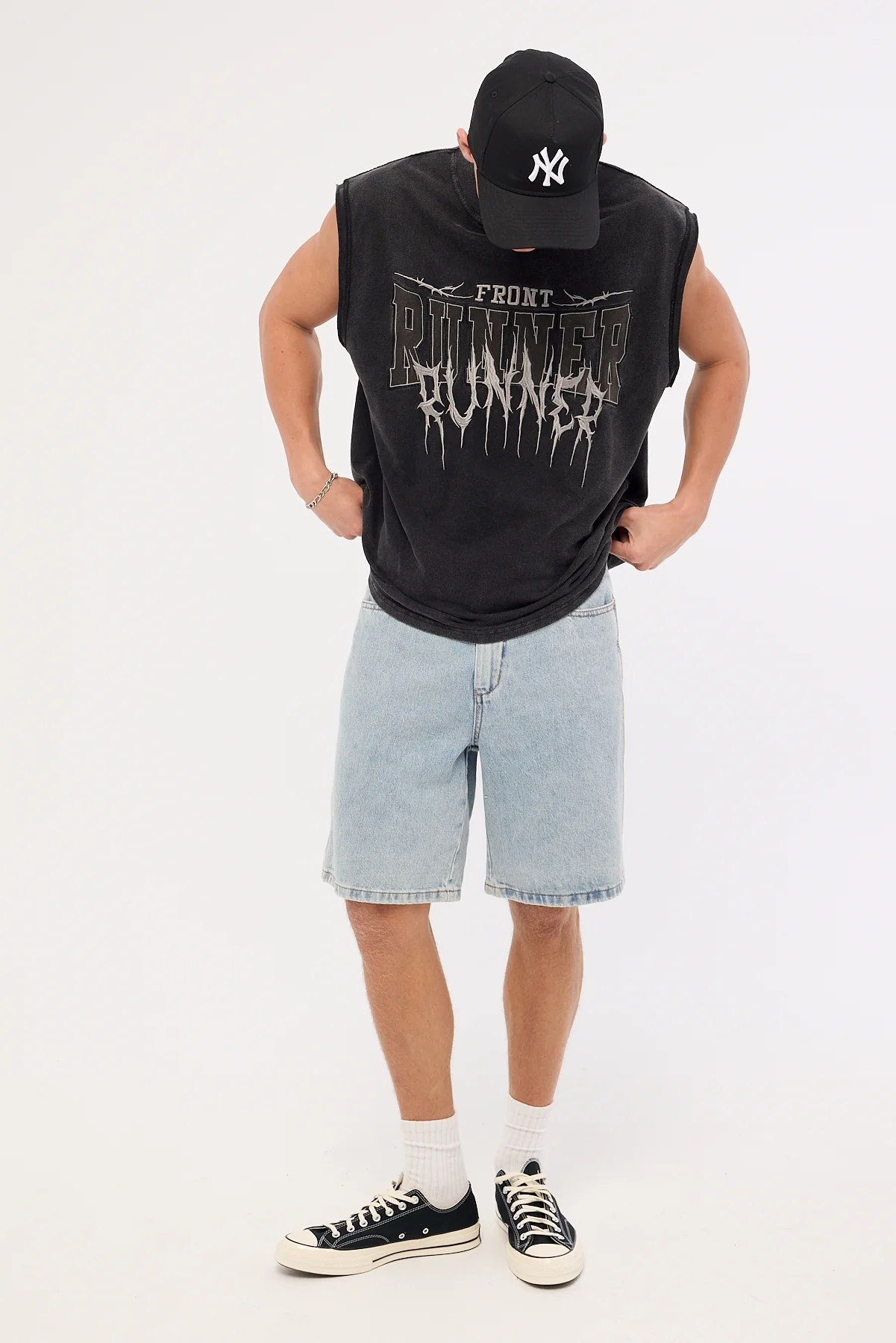 Front Runner Runner Tattoo Muscle Washed Black - Image 2