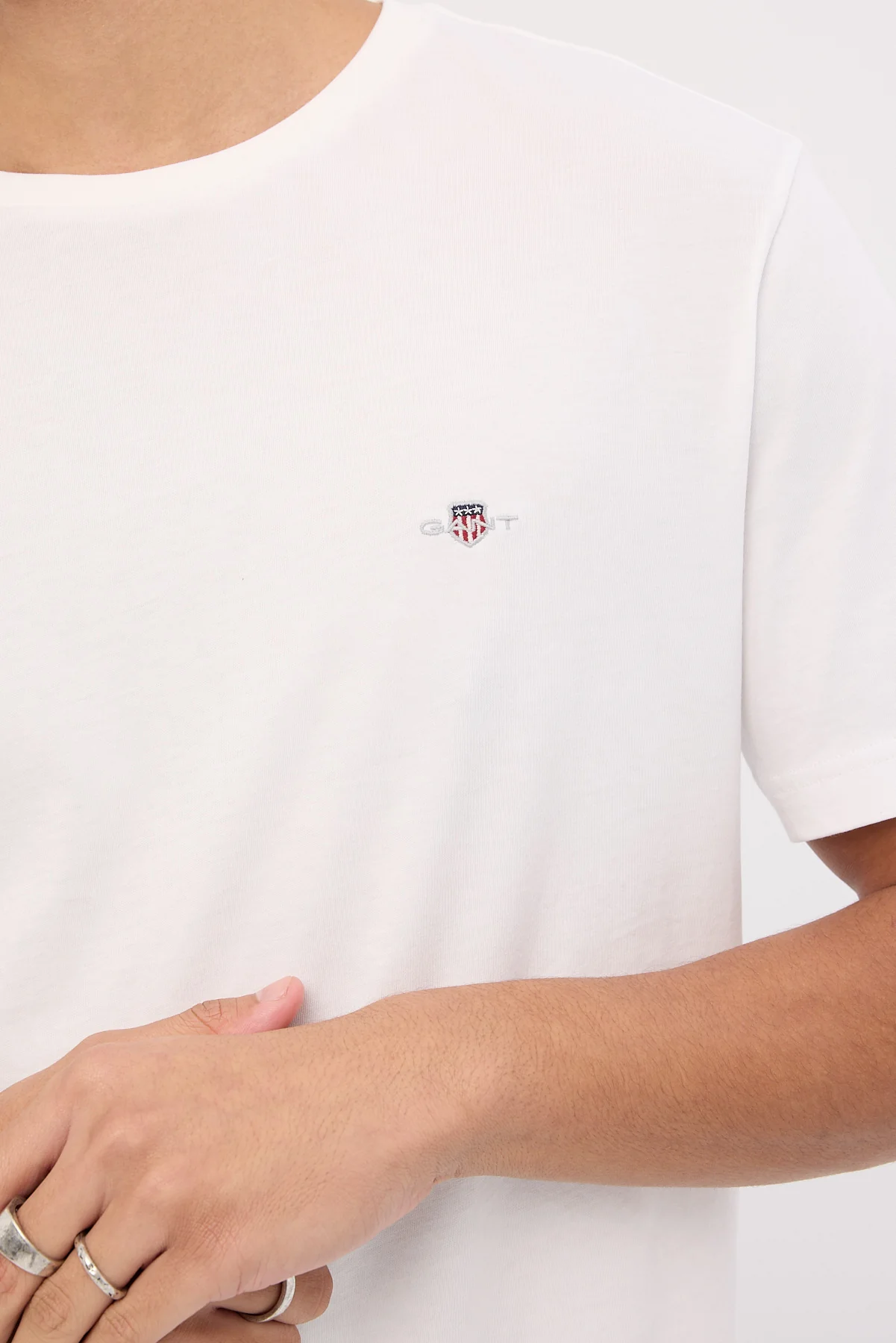 Gant Shield Tee White - Image 4