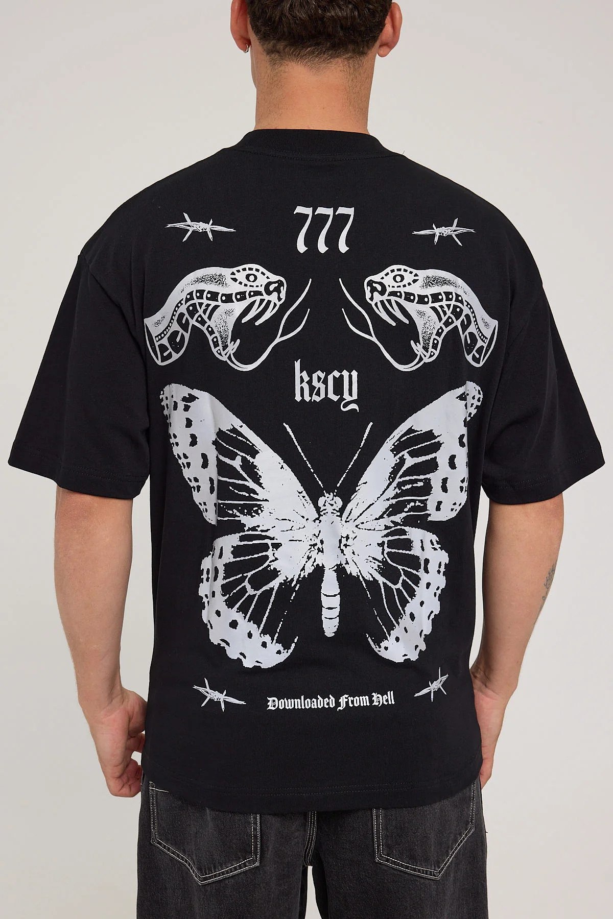 Kiss Chacey Download Street Tee Jet Black - Image 10