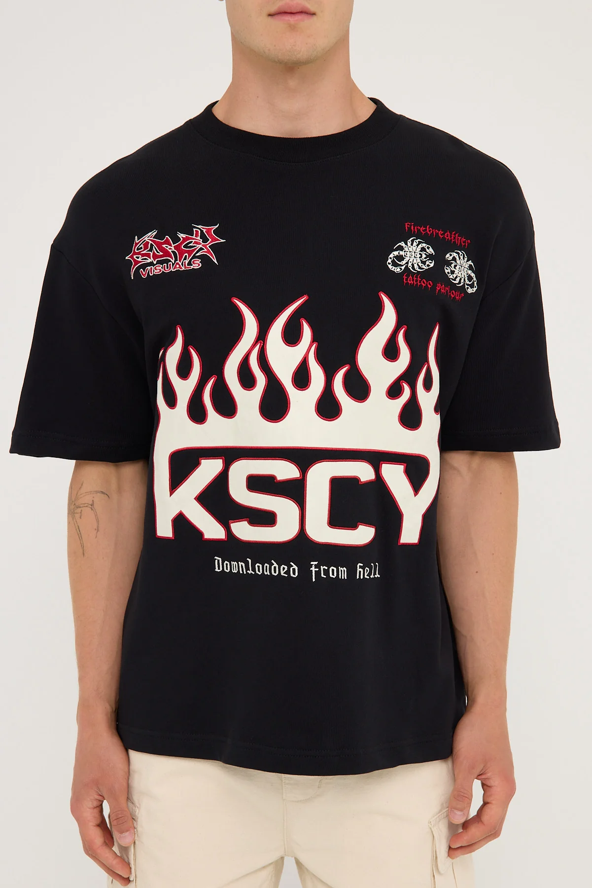 Kiss Chacey Scorch Street Tee Jet Black - Image 7
