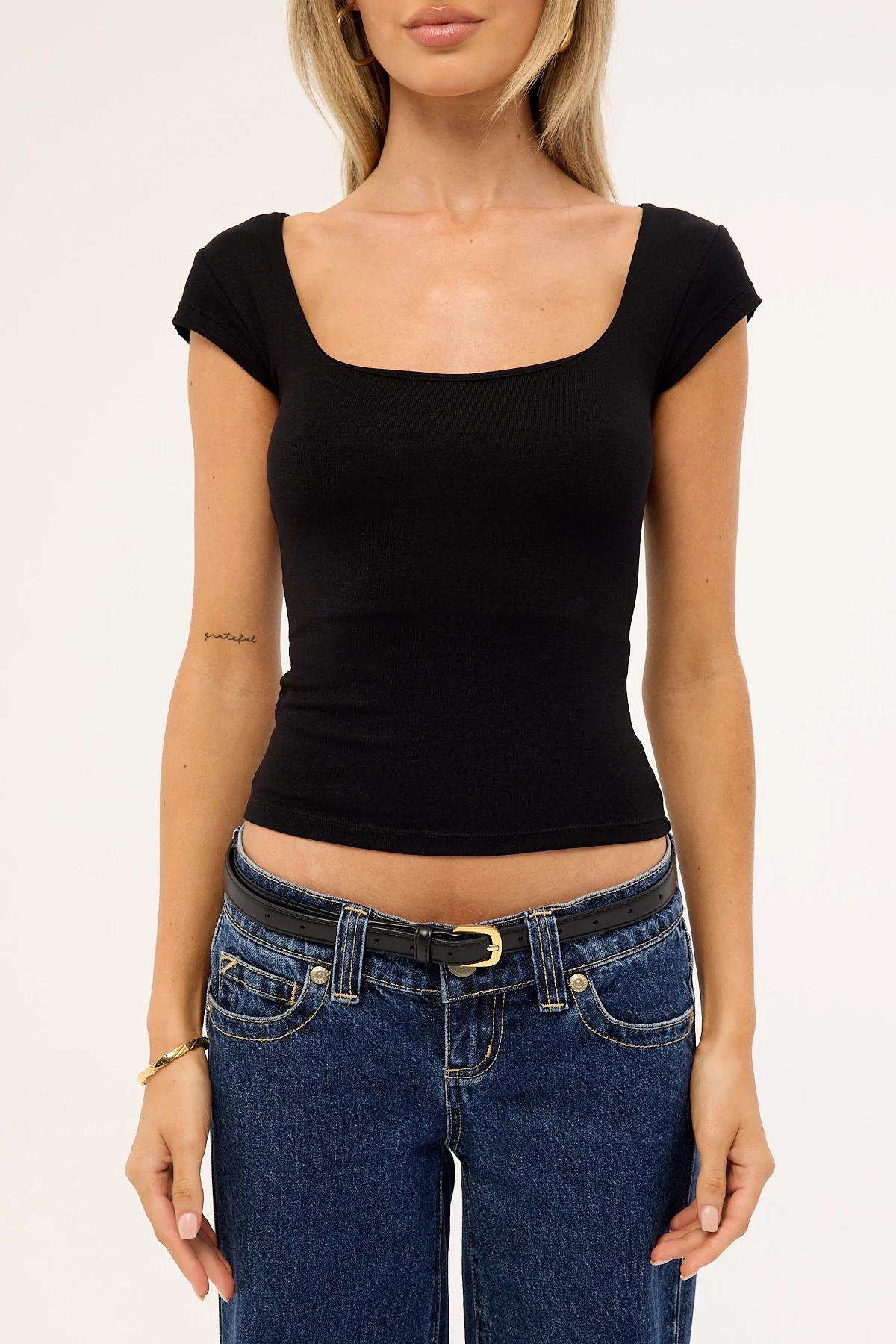 L&t Cap Sleeve Scoop T-Shirt Black - Image 6
