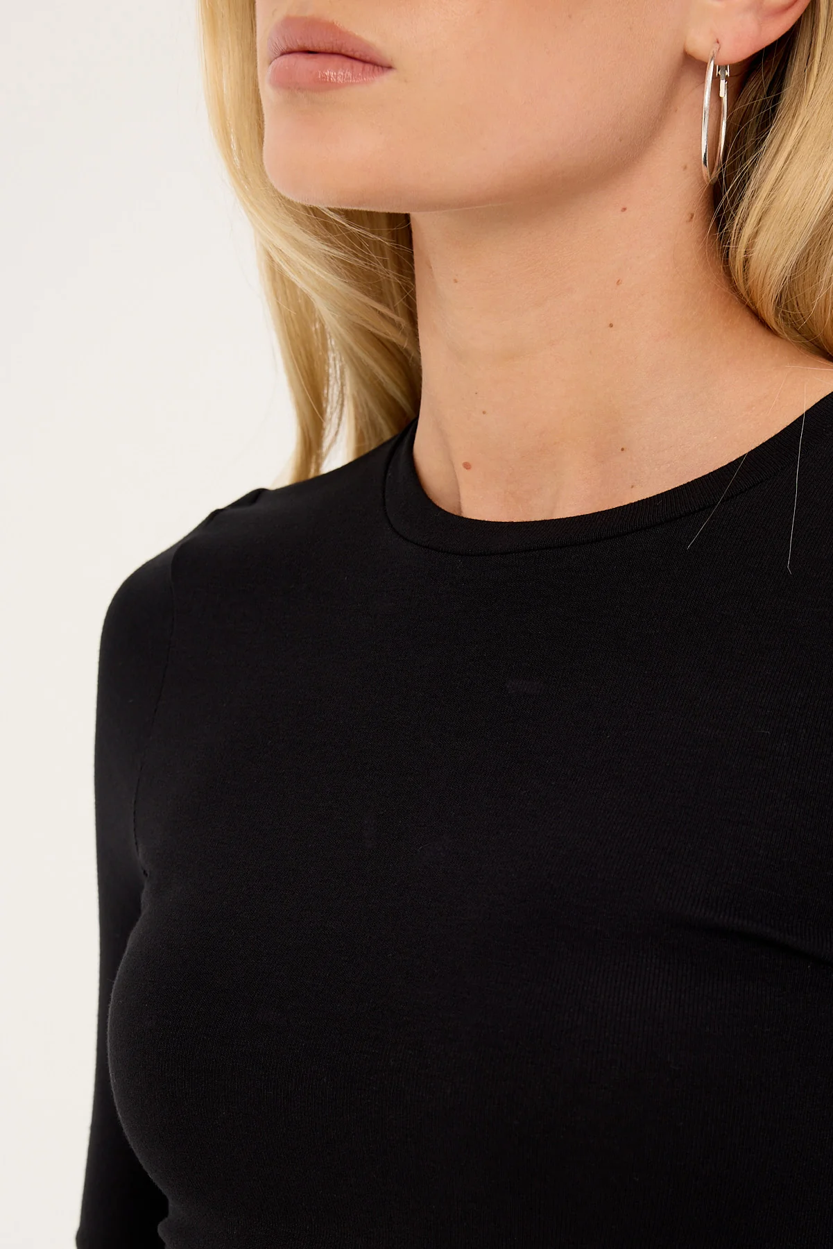 L&t Lucy Long Sleeve T-shirt Black - Image 3