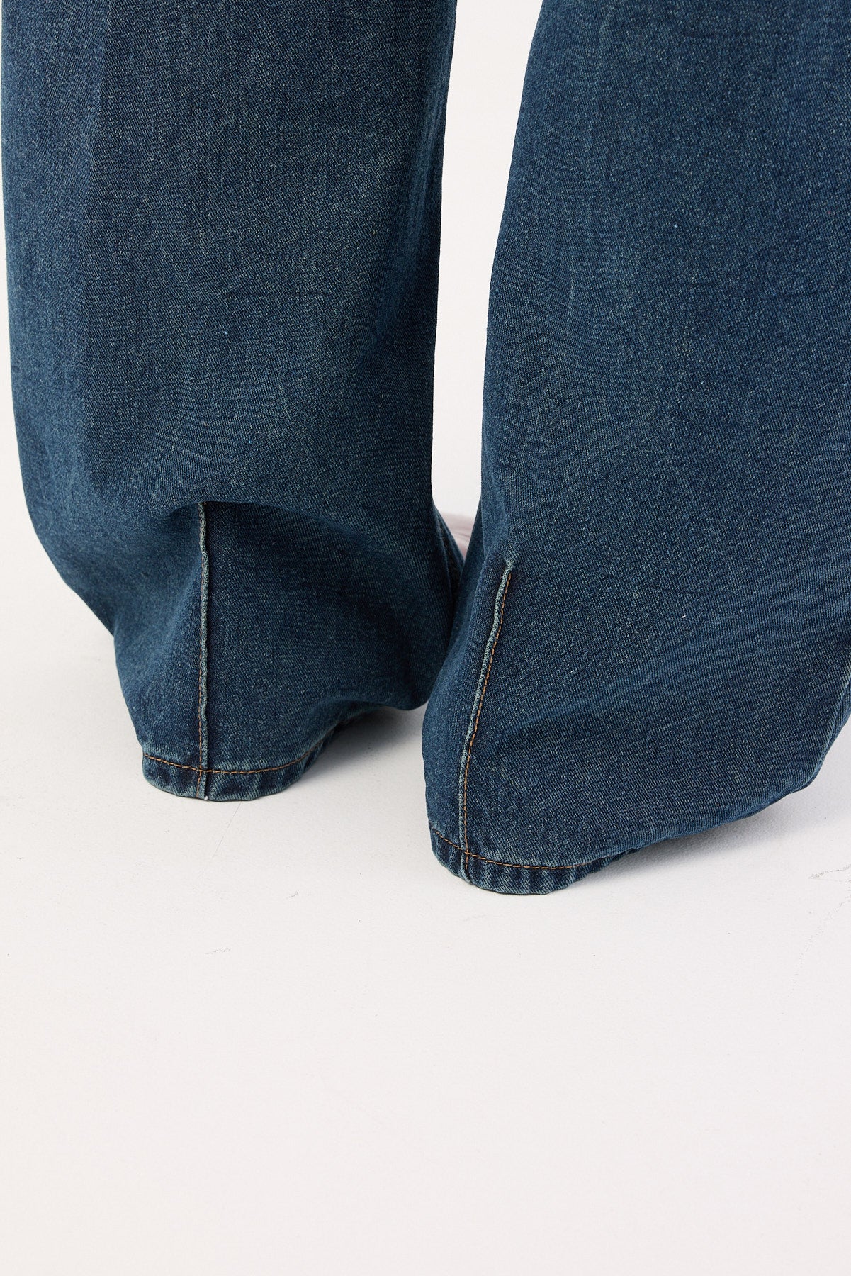 Lioness Serenity Jean Washed Indigo - Image 7