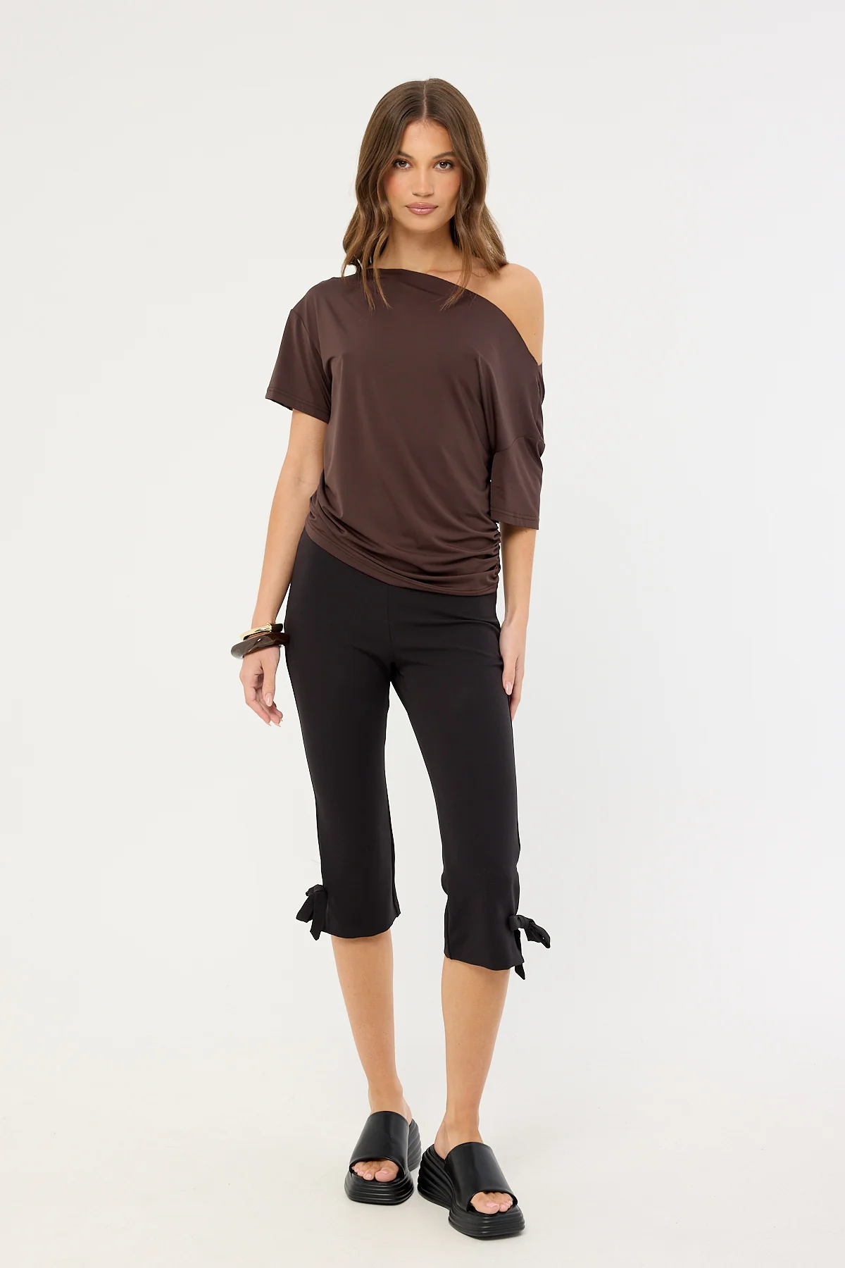 Lioness Wildlands Tee Chocolate - Image 2