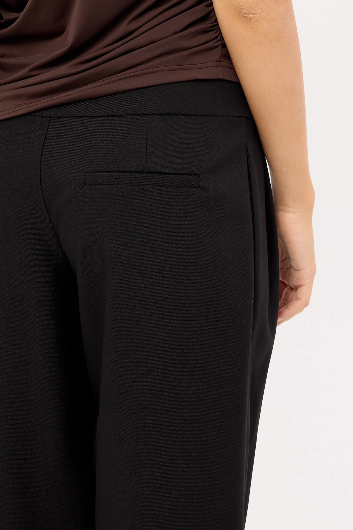Luck & Trouble Alerie Low Rise Pant Black - Image 6