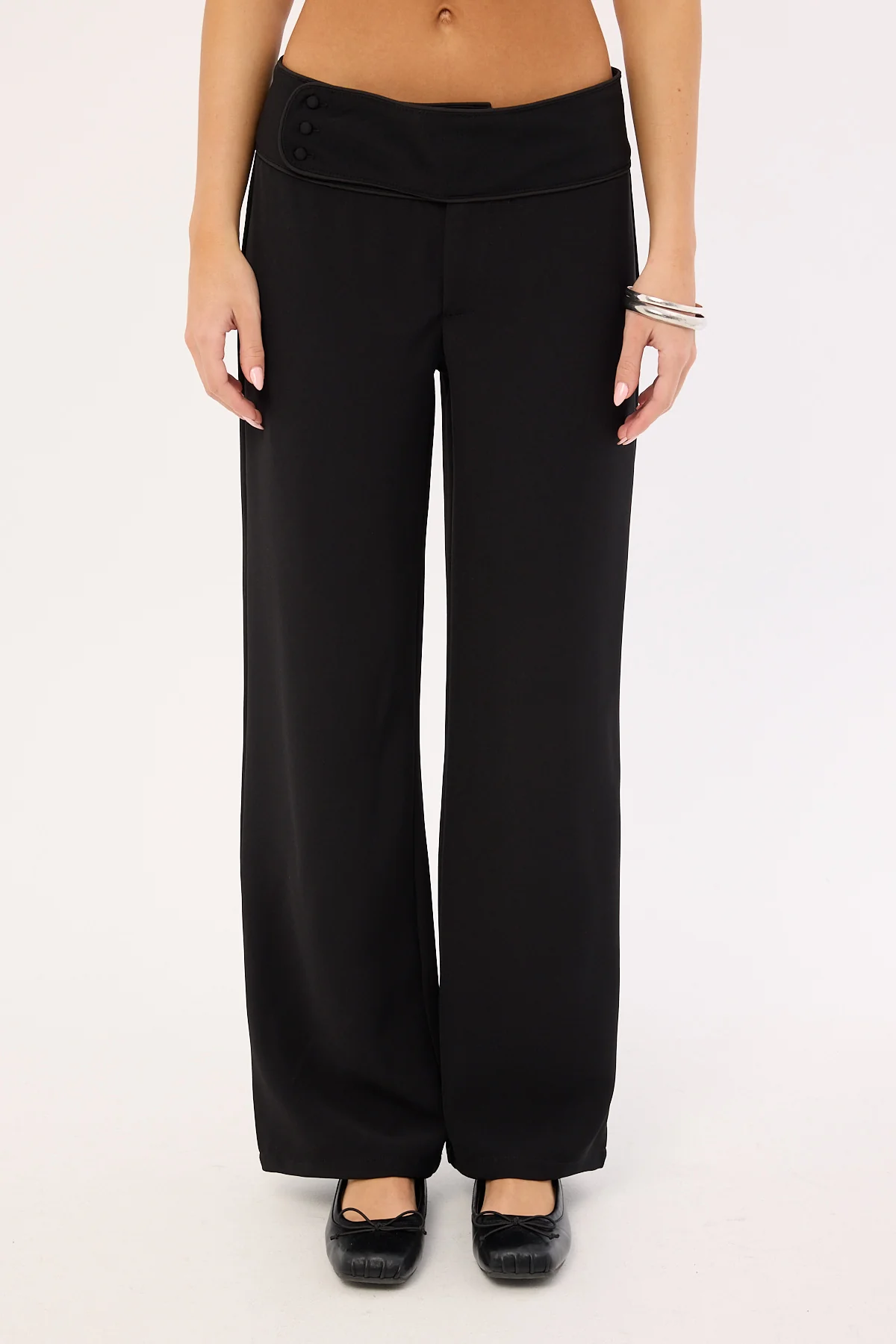 Luck & Trouble Marcia Mid Rise Pant Black - Image 9