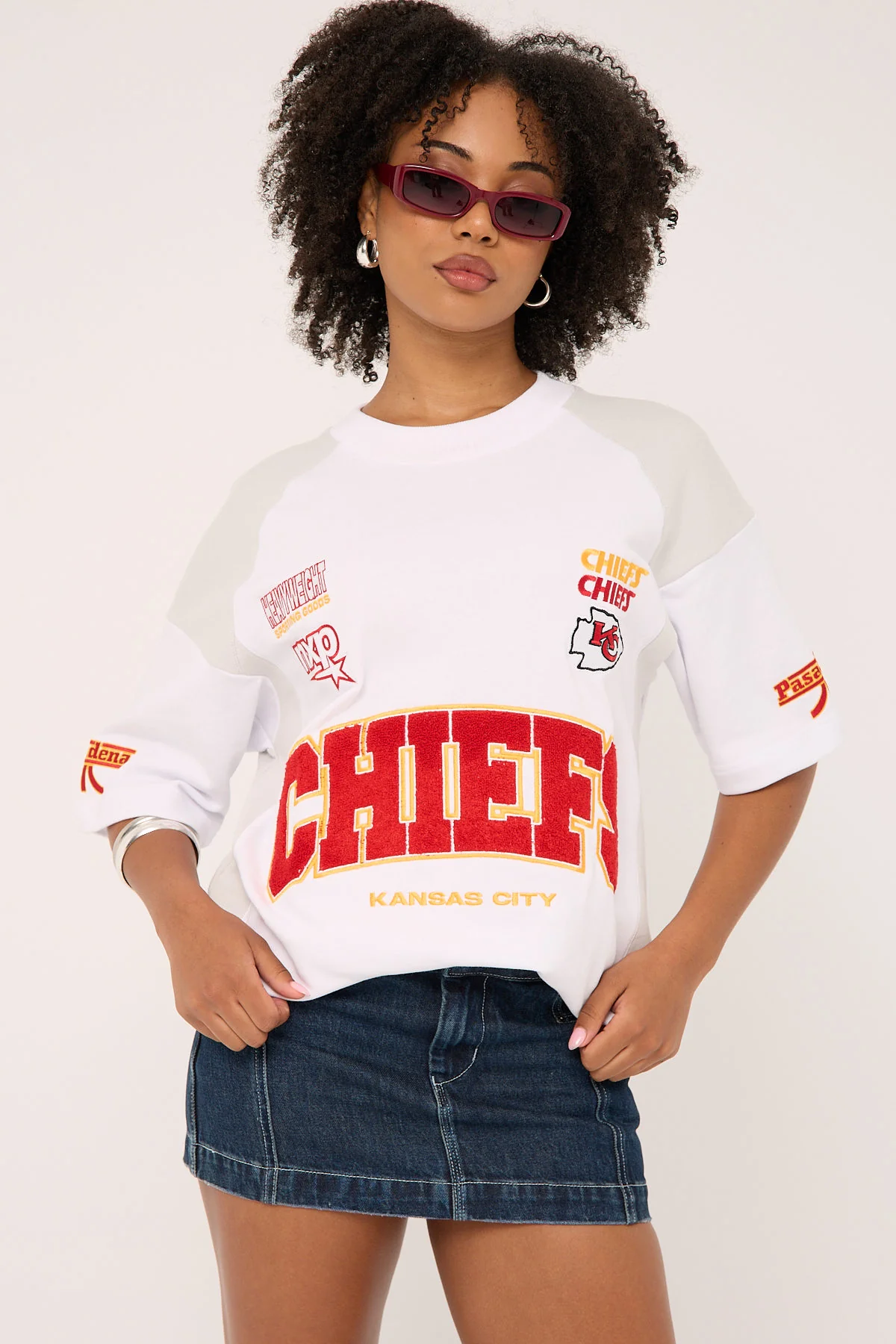 Nena & Pasadena KC-Chiefs Catch Tee White/Glacier Grey - Image 8