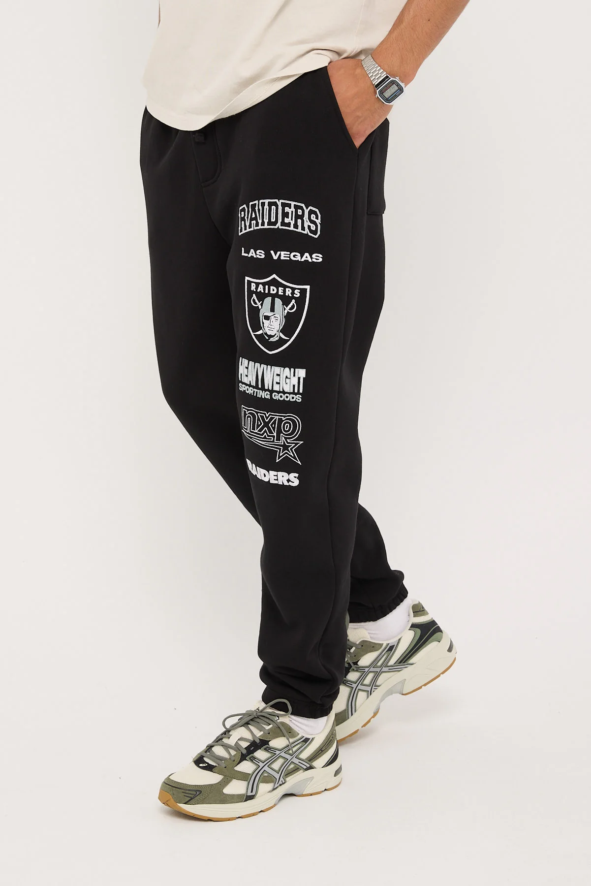 Nena & Pasadena Las Vegas Trackpant Jet Black - Image 4