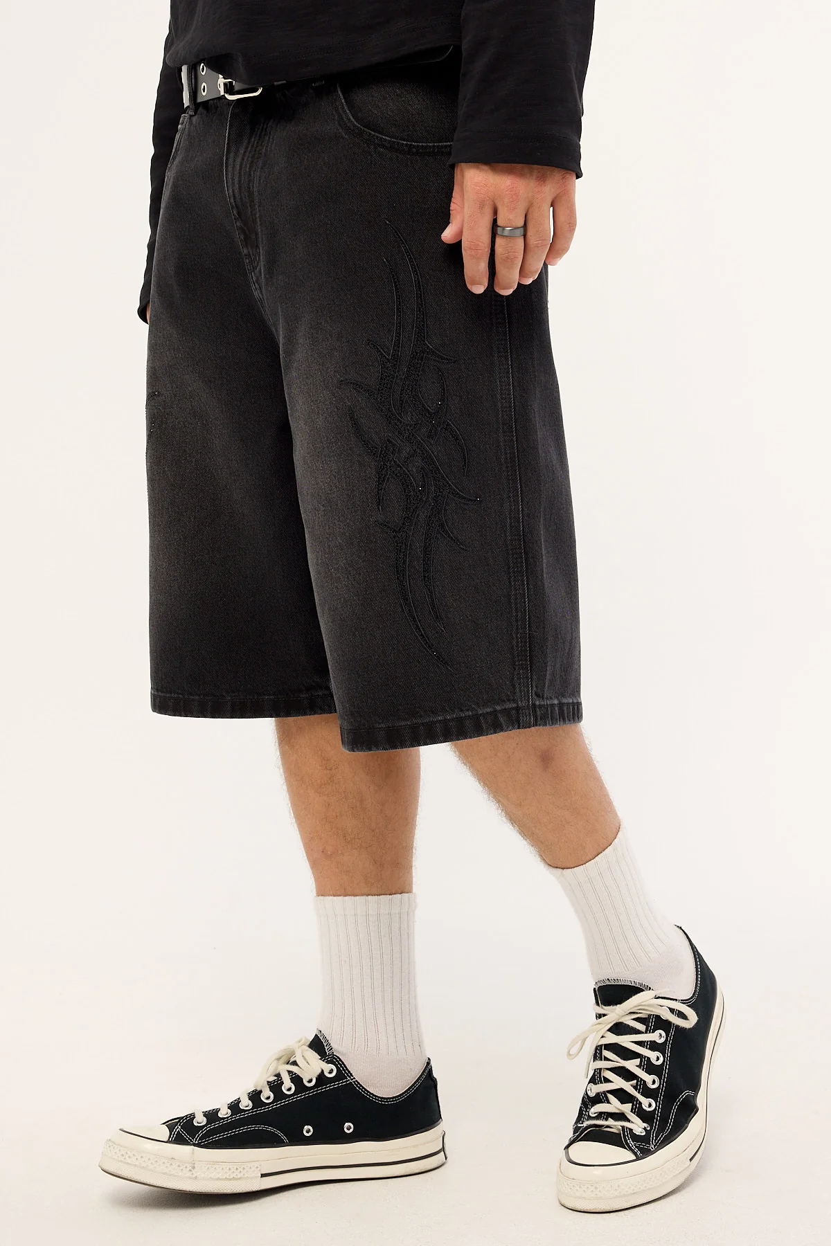 Neovision Brimstone Nexa Baggy Jort Dirty Washed Black - Image 3