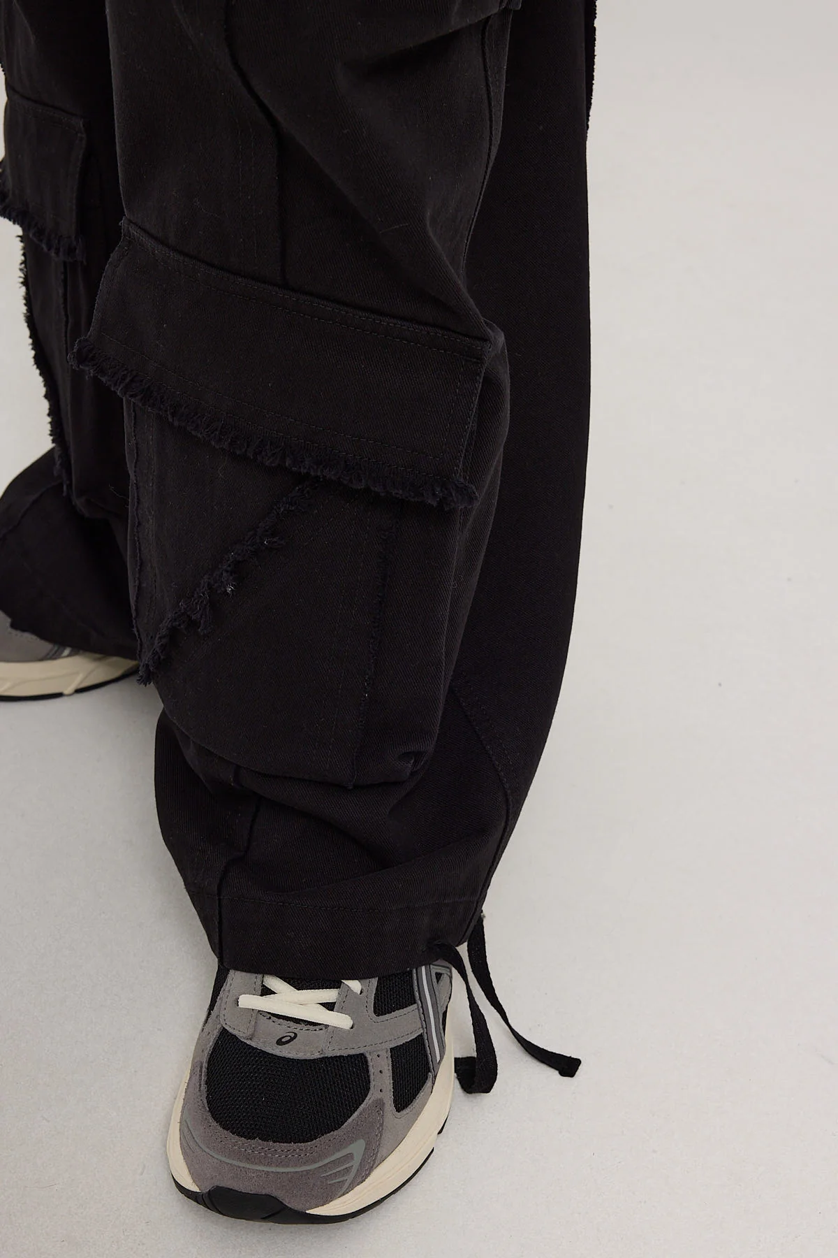 Neovision Chaotic Cargo Pant Black - Image 5