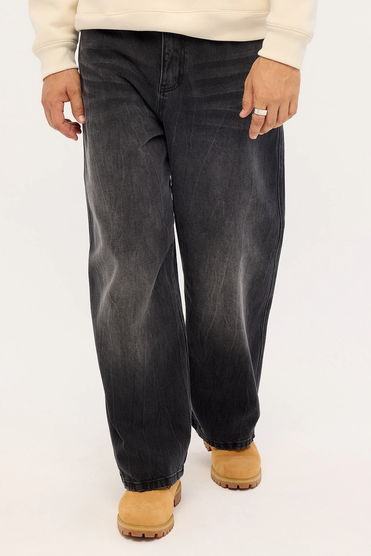 Neovision Fracture Behemoth Super Baggy Jean Blasted Washed Black - Image 2