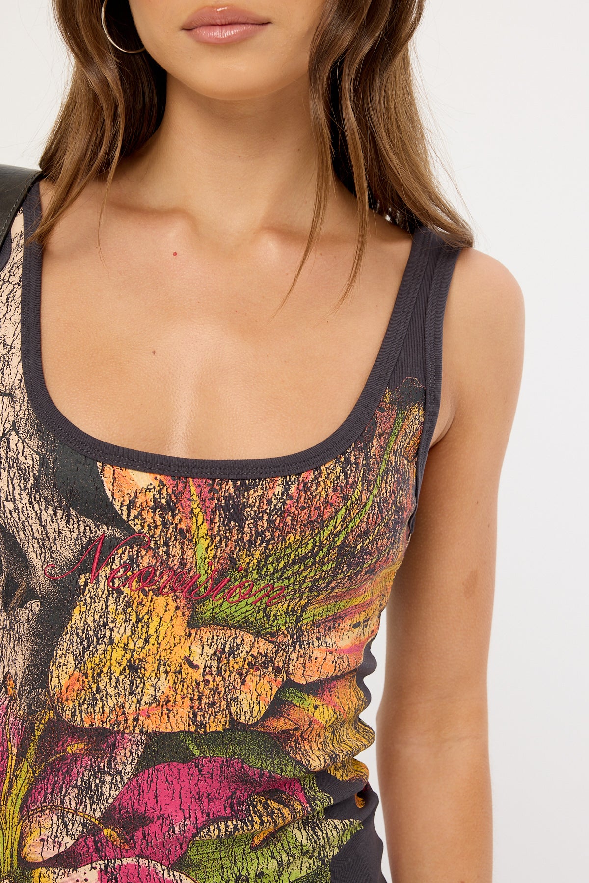 Neovision Grimrose Singlet Tank Top Washed Black - Image 3