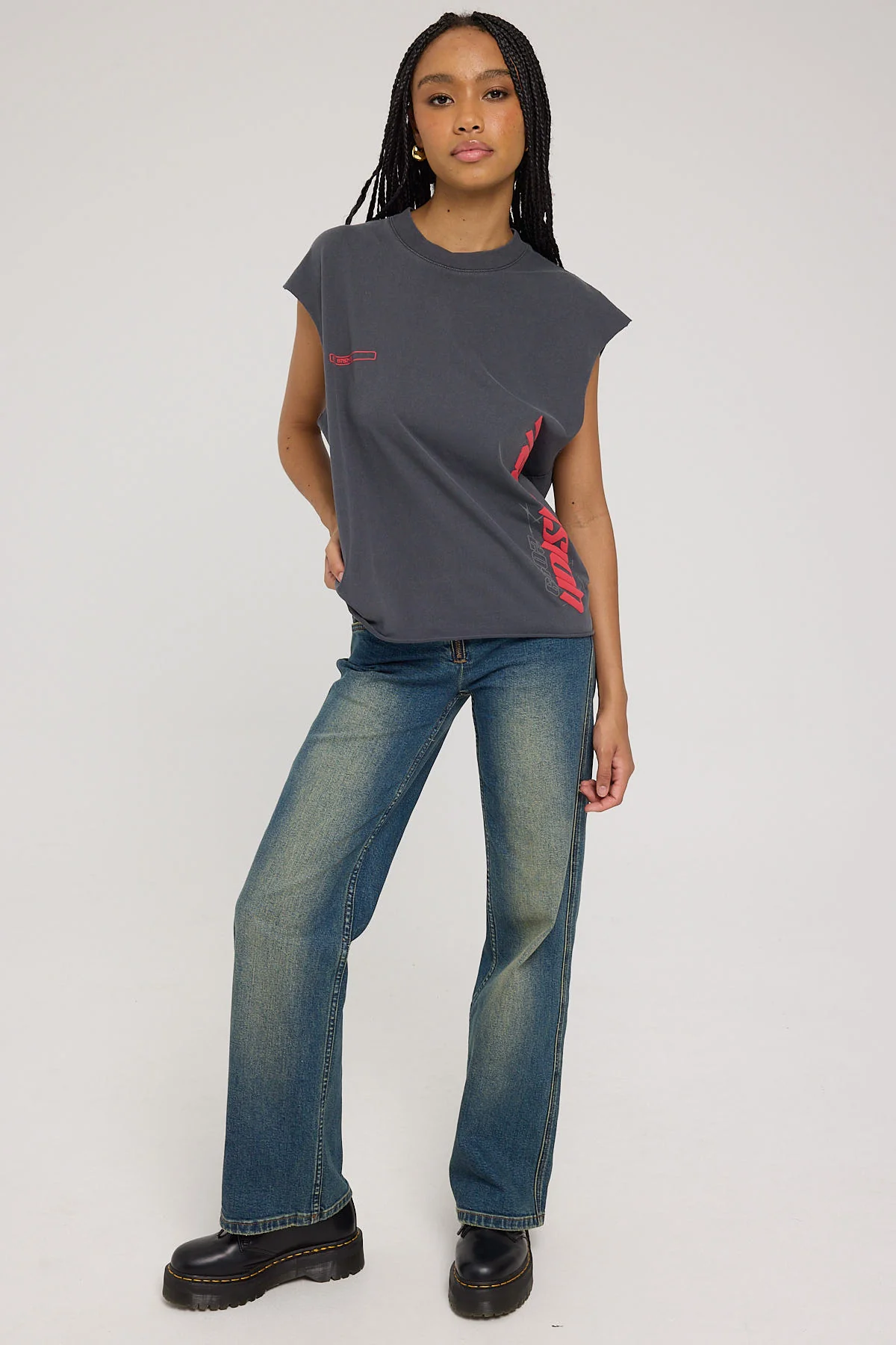 Neovision Live Cropped Muscle Tank Washed Black - Image 4