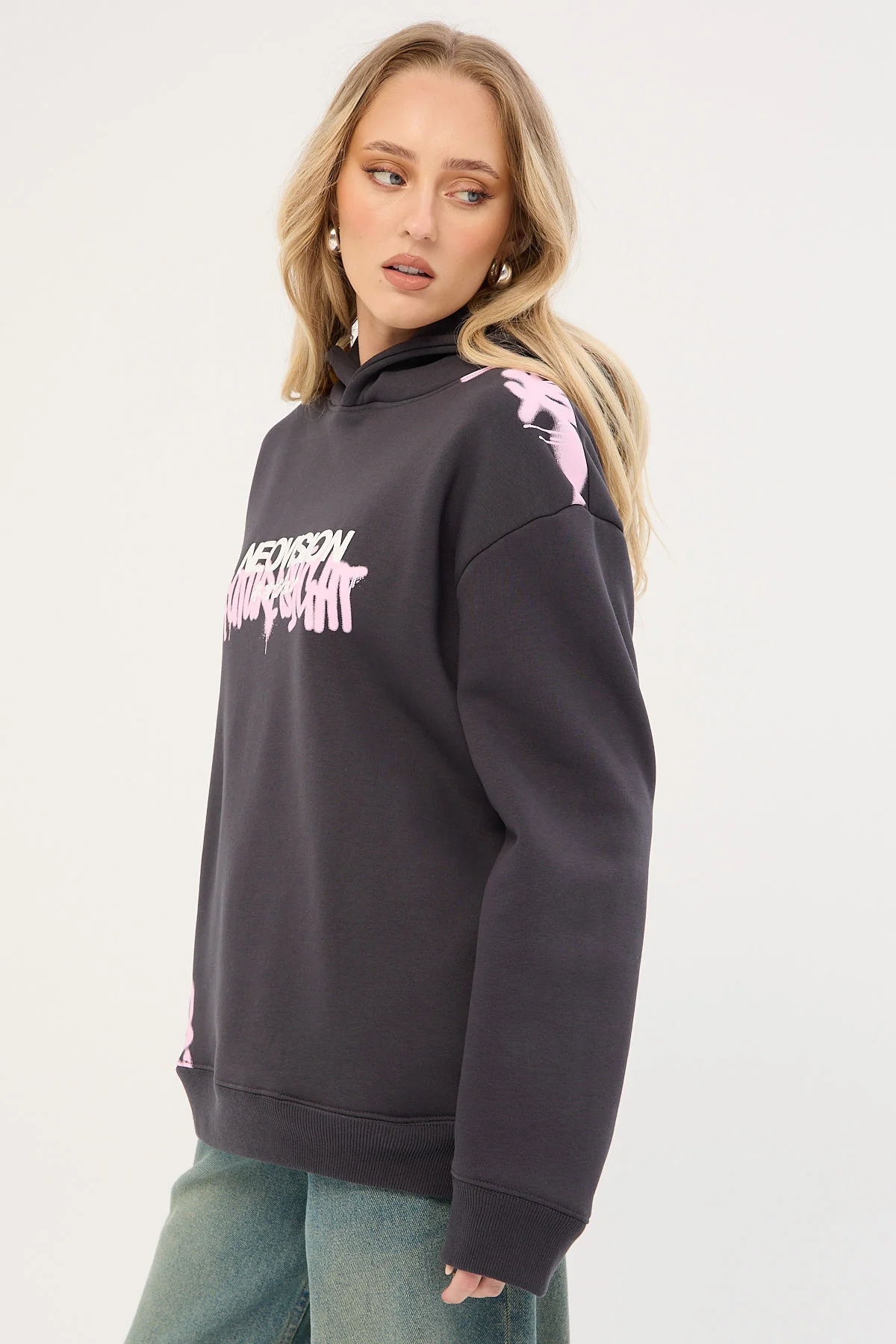 Neovision Misfit Relaxed Hoodie Washed Black - Image 7