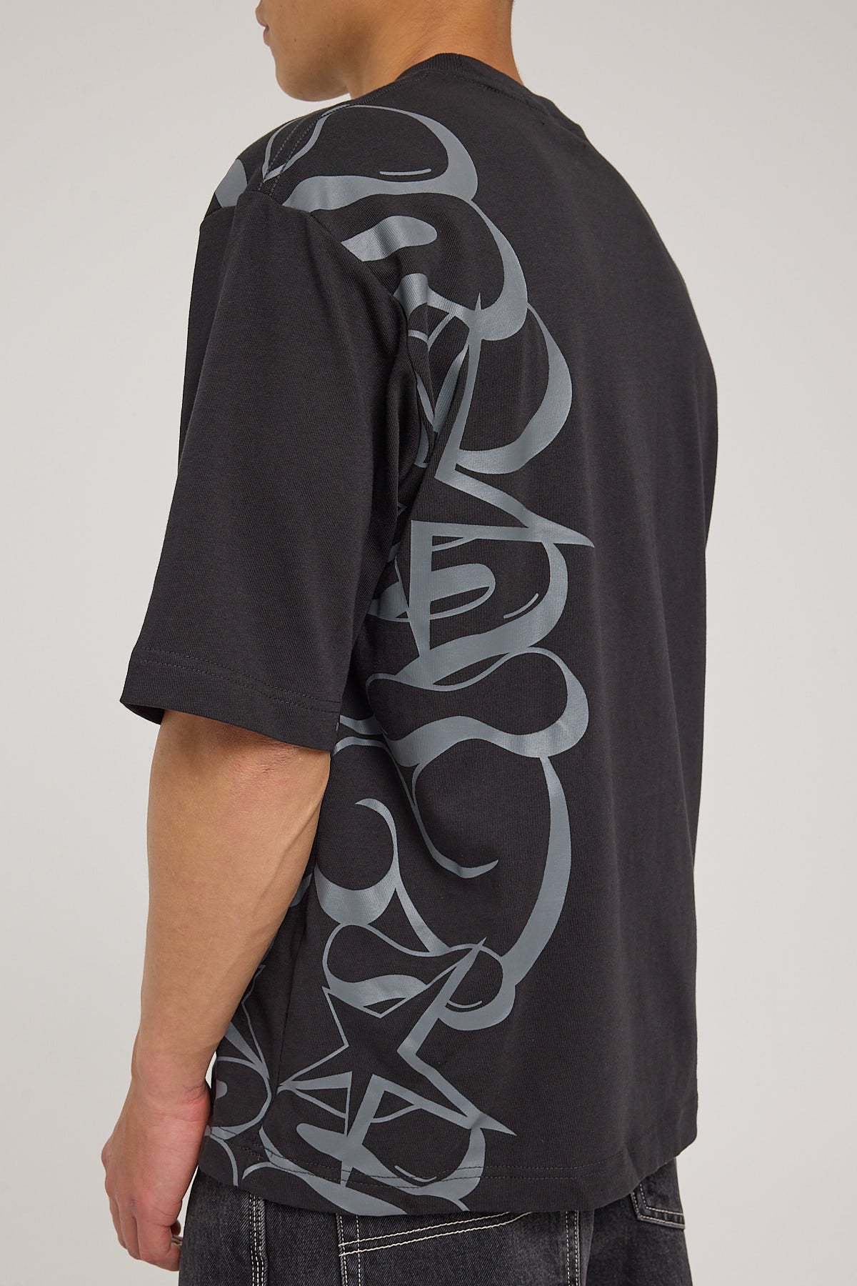 Neovision Prism Street Super Heavy Tee Night Black - Image 8
