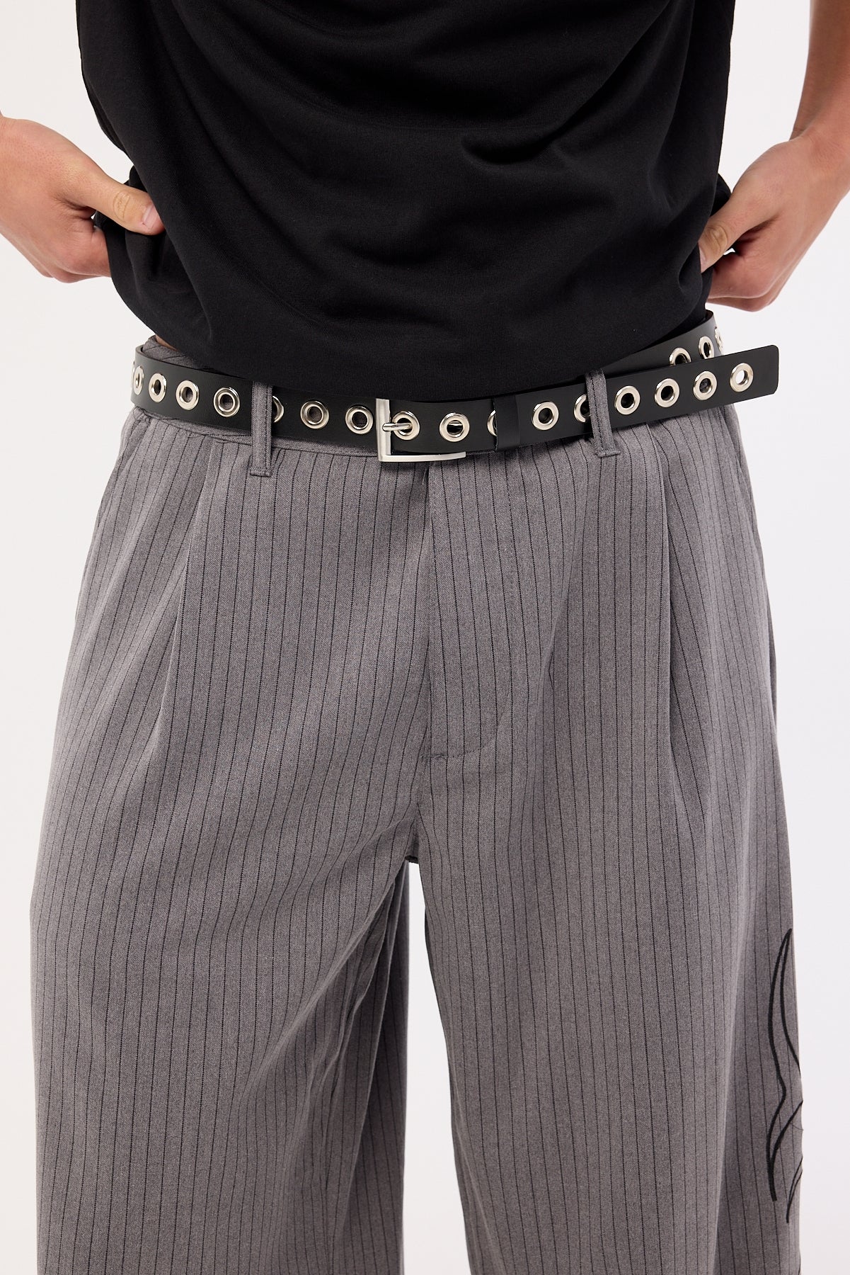 Neovision Puncture Slim Leather Belt Black - Image 3