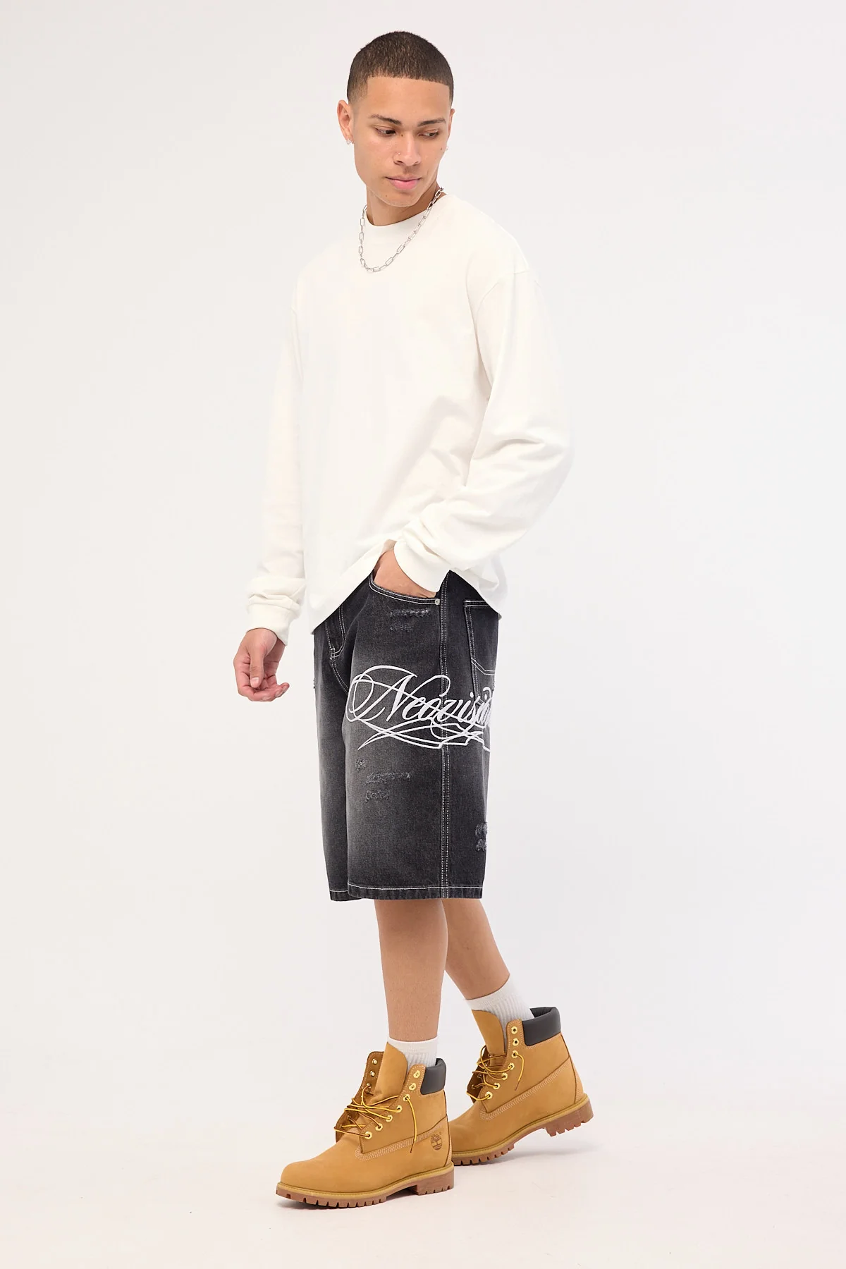 Neovision Scripture Nexa Baggy Jort Dirty Washed Black - Image 3