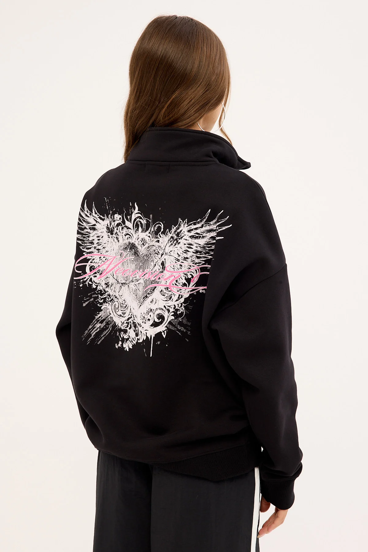 Neovision Skarla Relaxed Quarter Zip Crew Black - Image 2