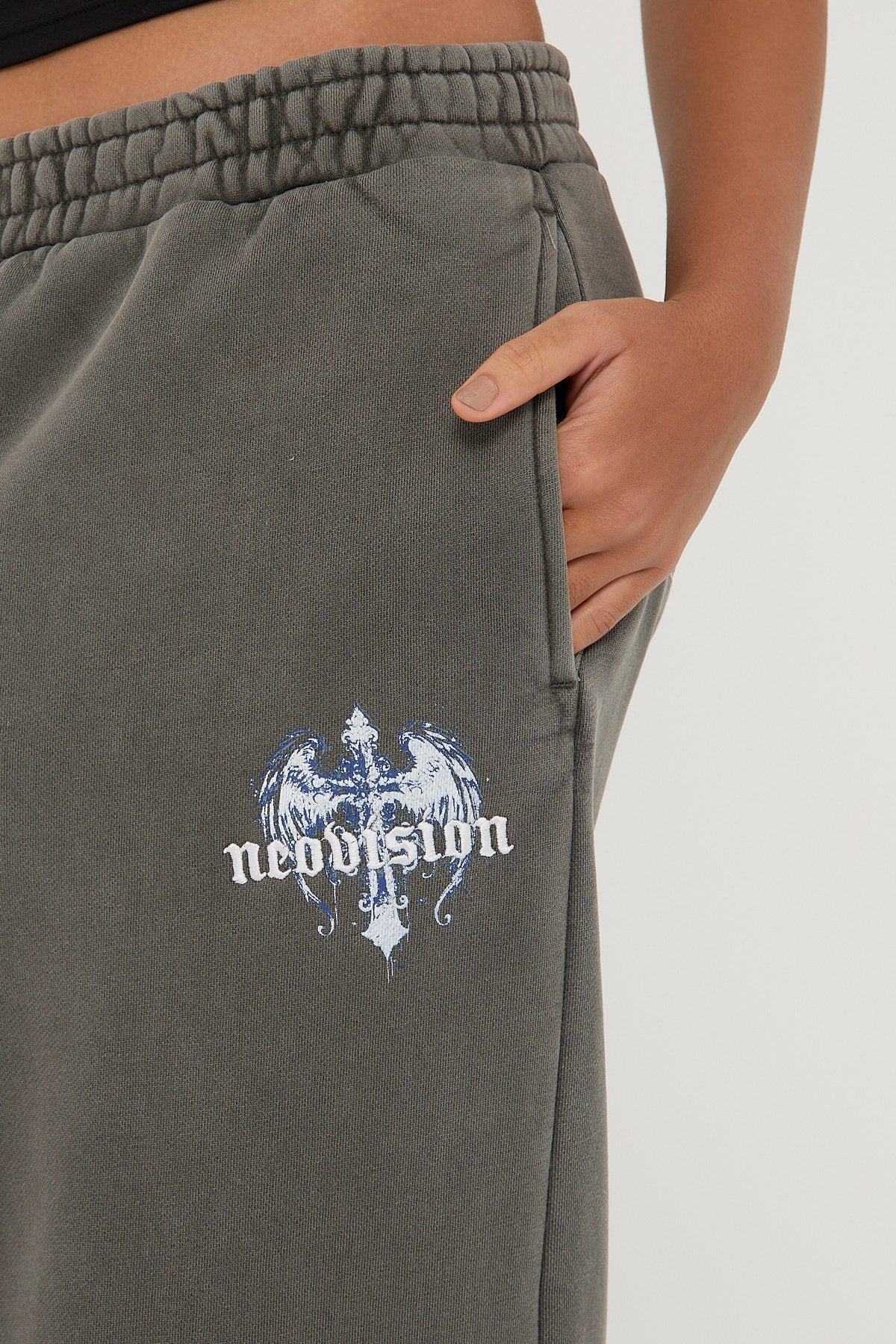 Neovision Insignia Cross Straight Leg Sweatpant Washed Grey - Image 9