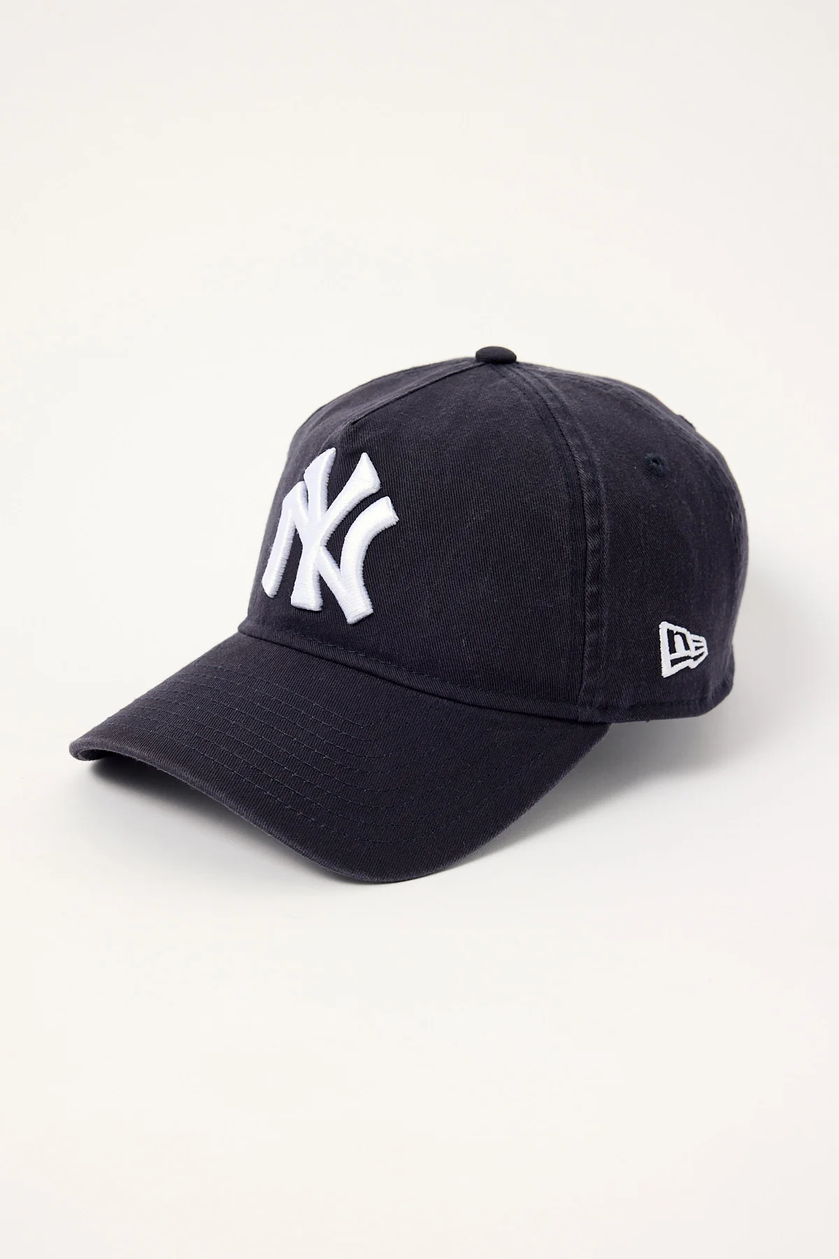 New Era World Series Wash 9Twenty A-Frame New York Yankees Cap Official Team Colours - Image 3