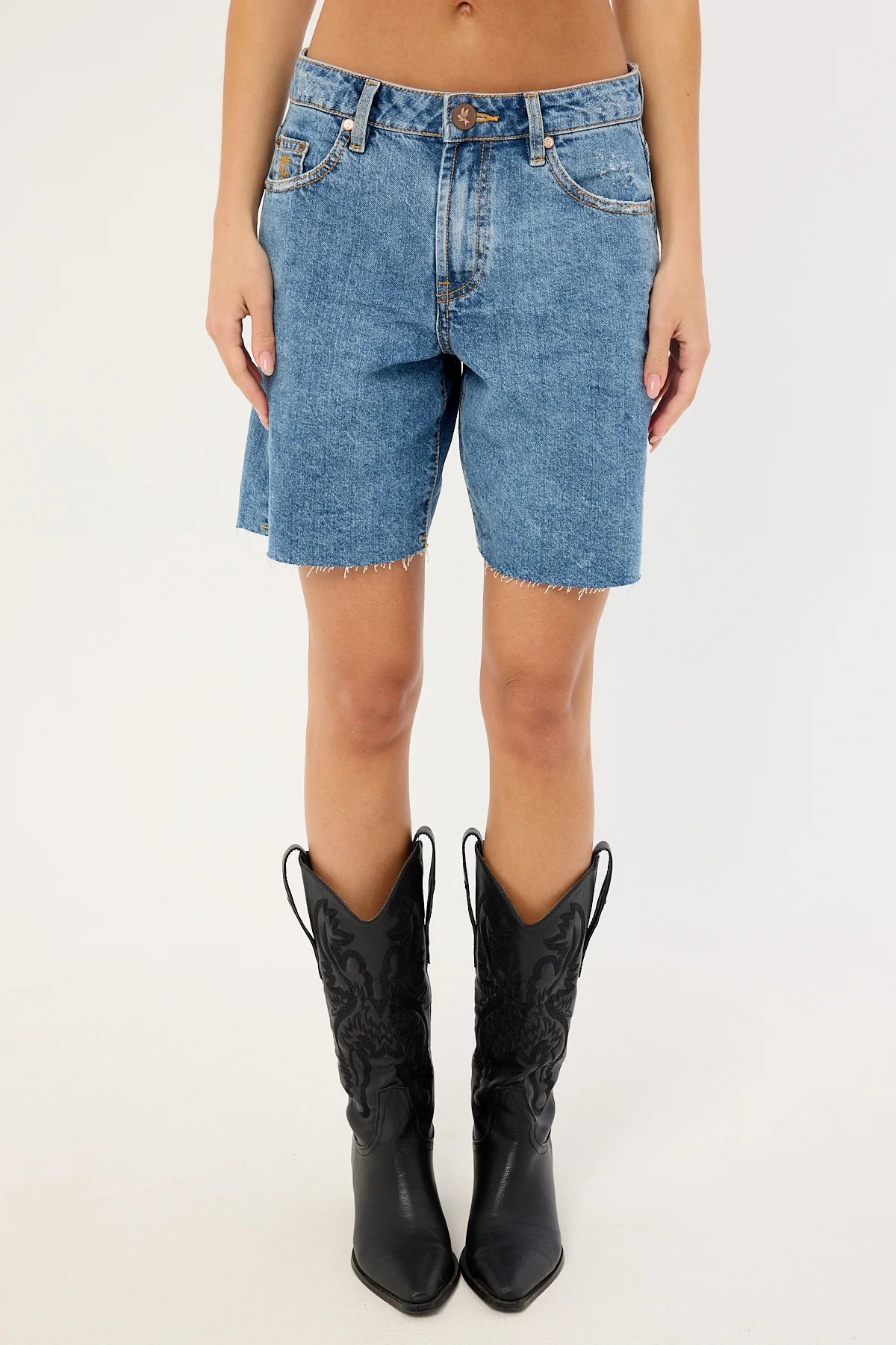 One Teaspoon Jacksons Mid Waist Wide Leg Denim Shorts Hoodlum Blue - Image 7
