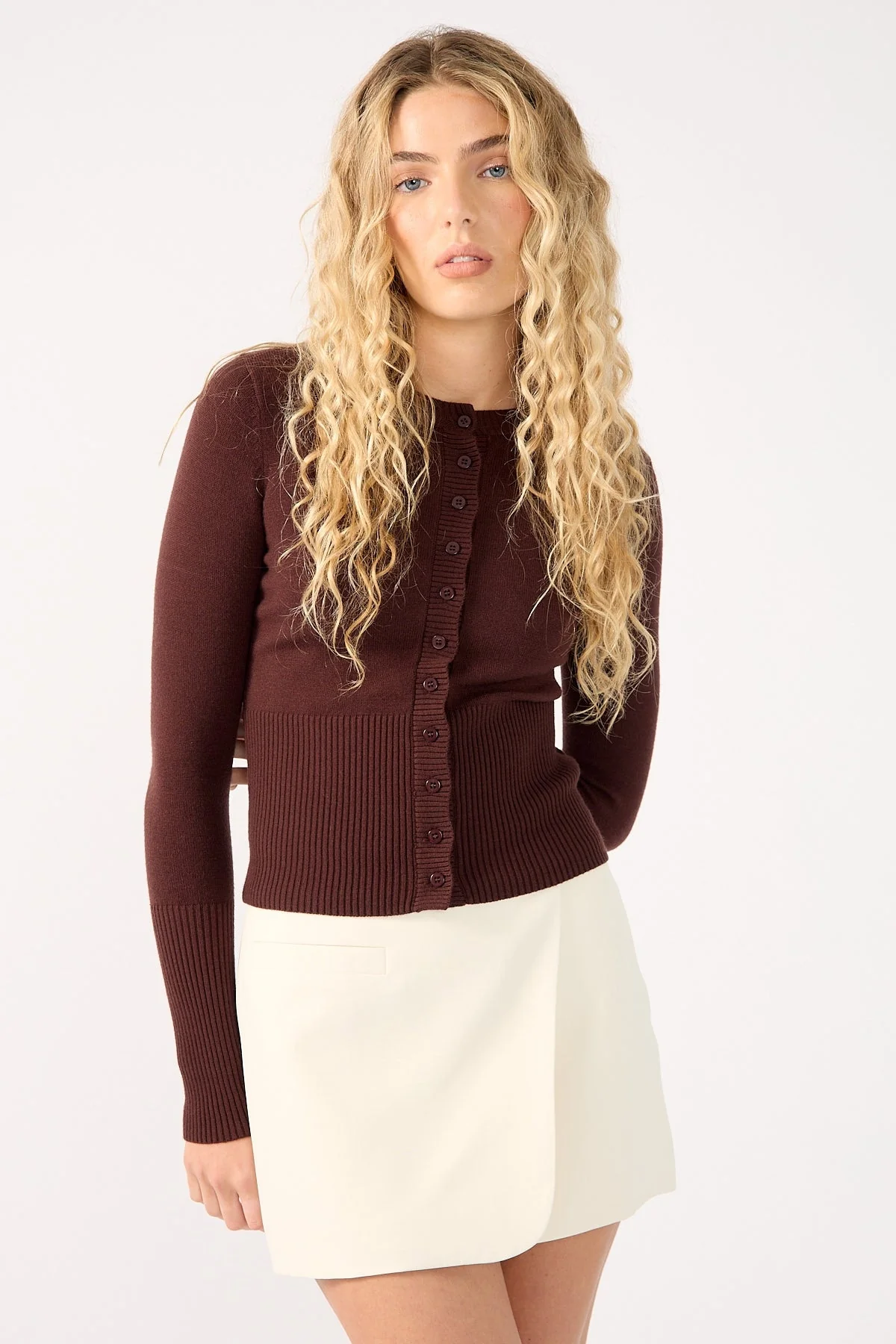 Perfect Stranger Lupa Mid Rise Skort Cream - Image 4