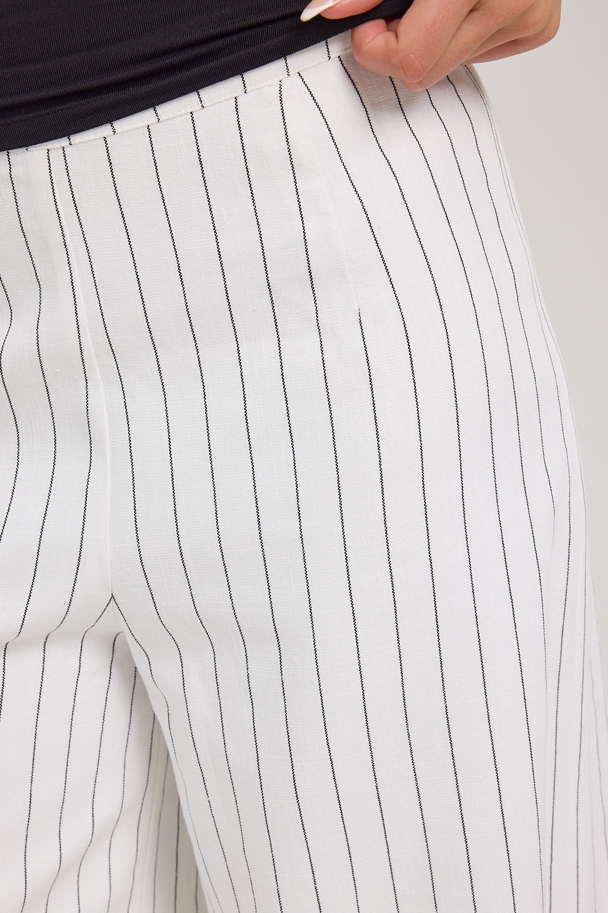 Perfect Stranger Pinstripe Linen Pant White Stripe - Image 4