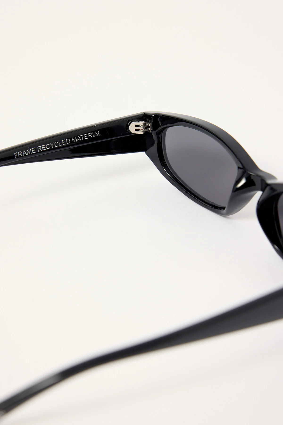 Reality Eyewear Ultra Black - Image 3