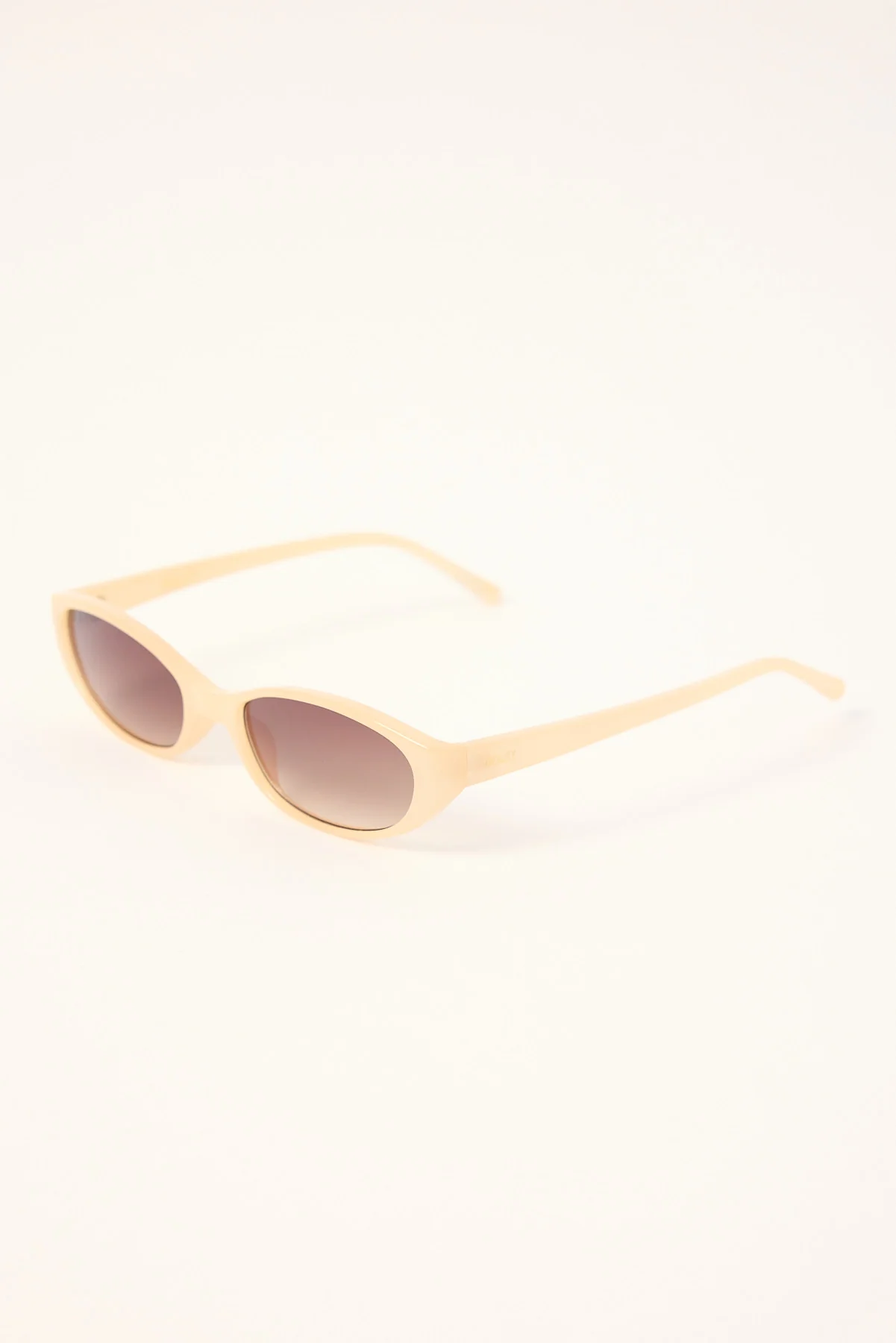 Reality Eyewear Velvet Kitten Cream - Image 2