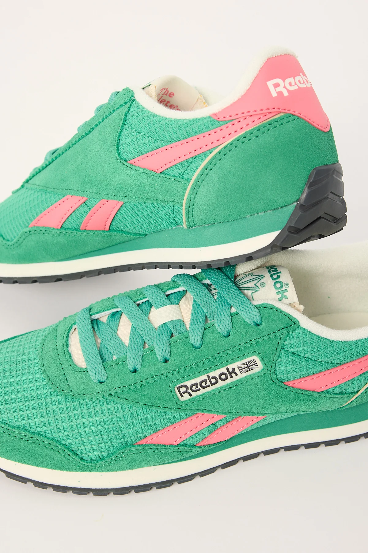 Reebok Classic Az Sneaker Upgrade Green - Image 4