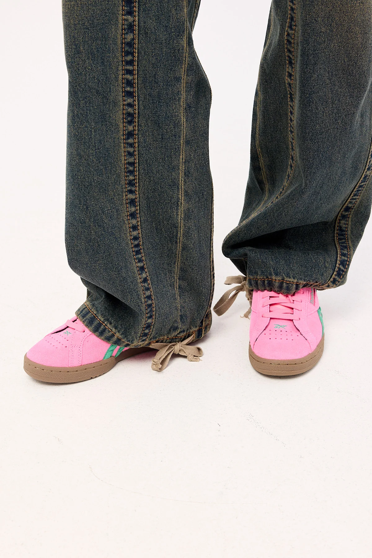 Reebok Club C Grounds UK Sneaker Atomic Pink - Image 2