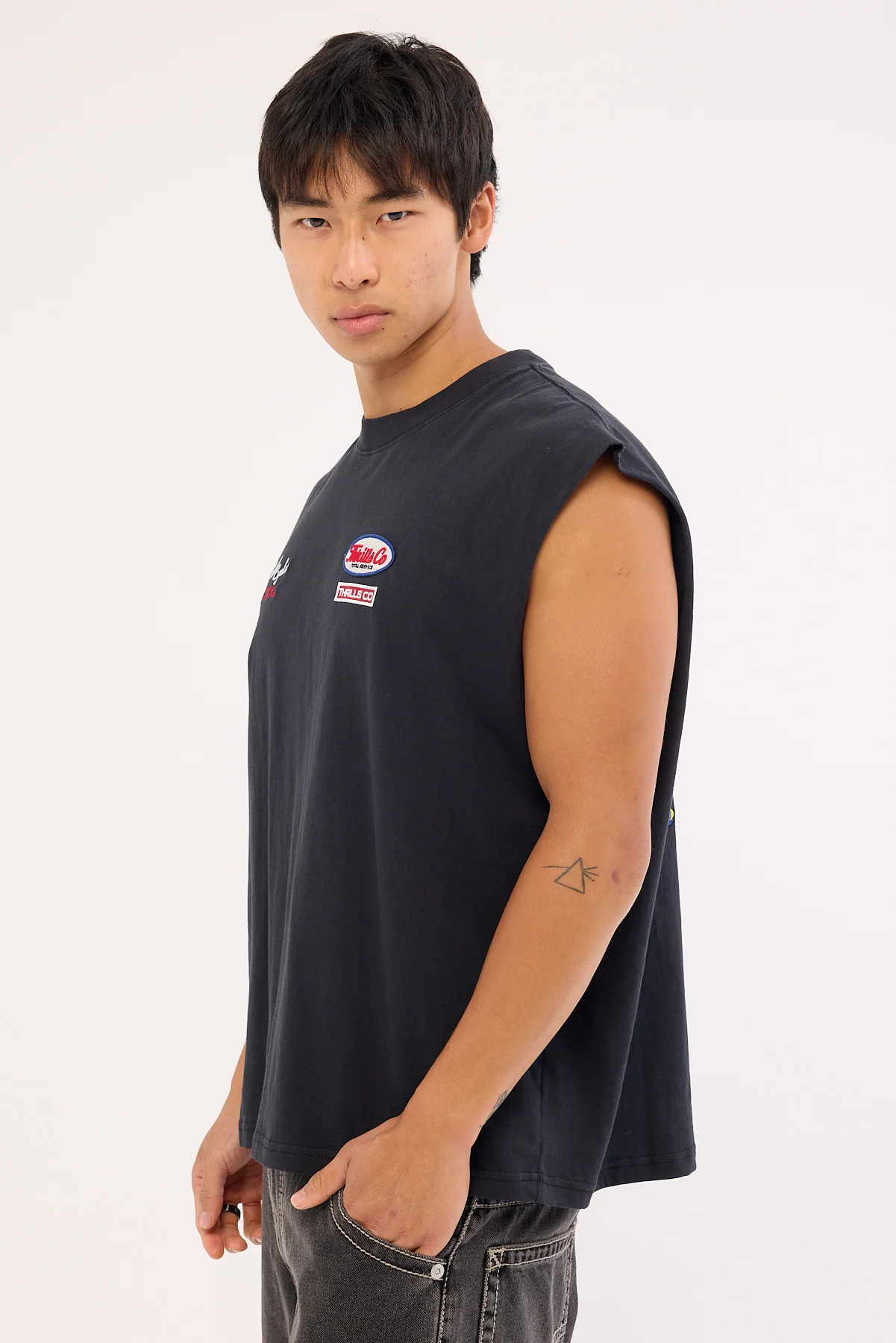 Thrills Double Time Box Fit Oversize Cropped Muscle Tee Twighlight Black - Image 5