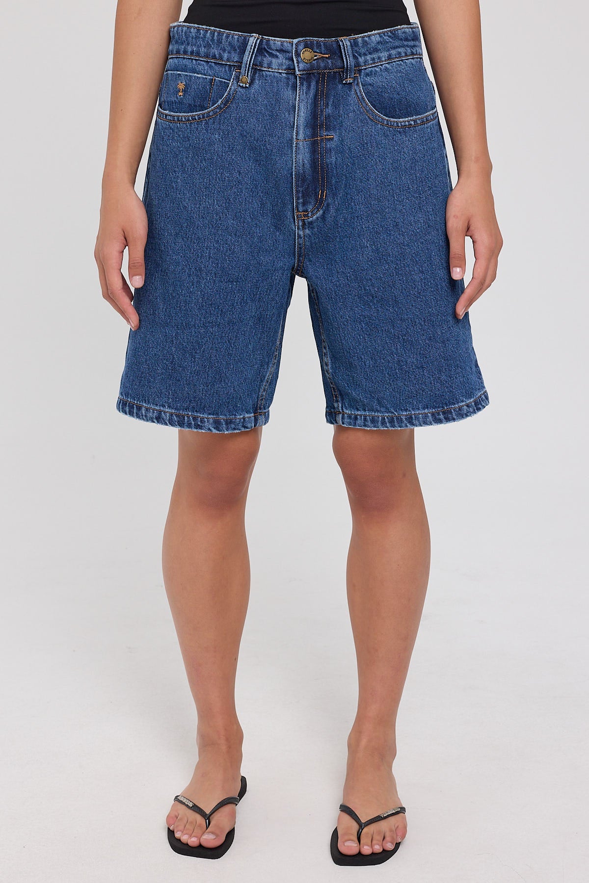 Thrills Reagan Evolution Slouch Embro Short Rinsed Blues - Image 6