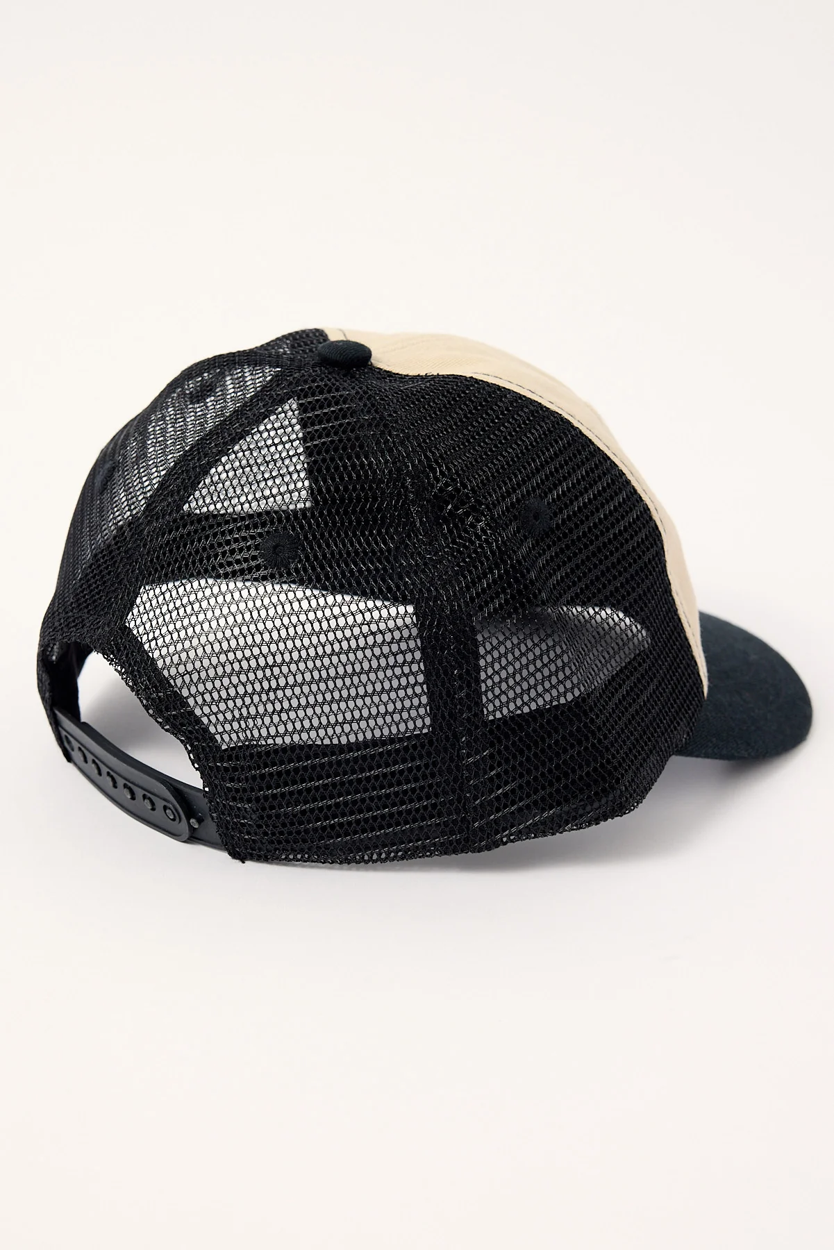Thrills Sting of Defeat Trucker Cap Black/Birch - Image 4