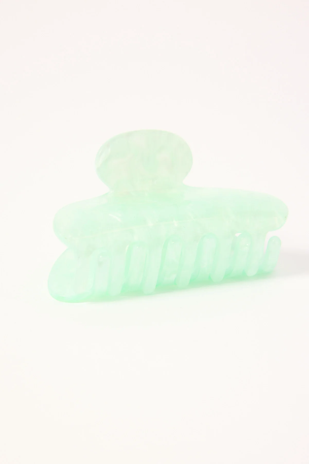 Token Pastel Hair Claw Clip Mint - Image 2