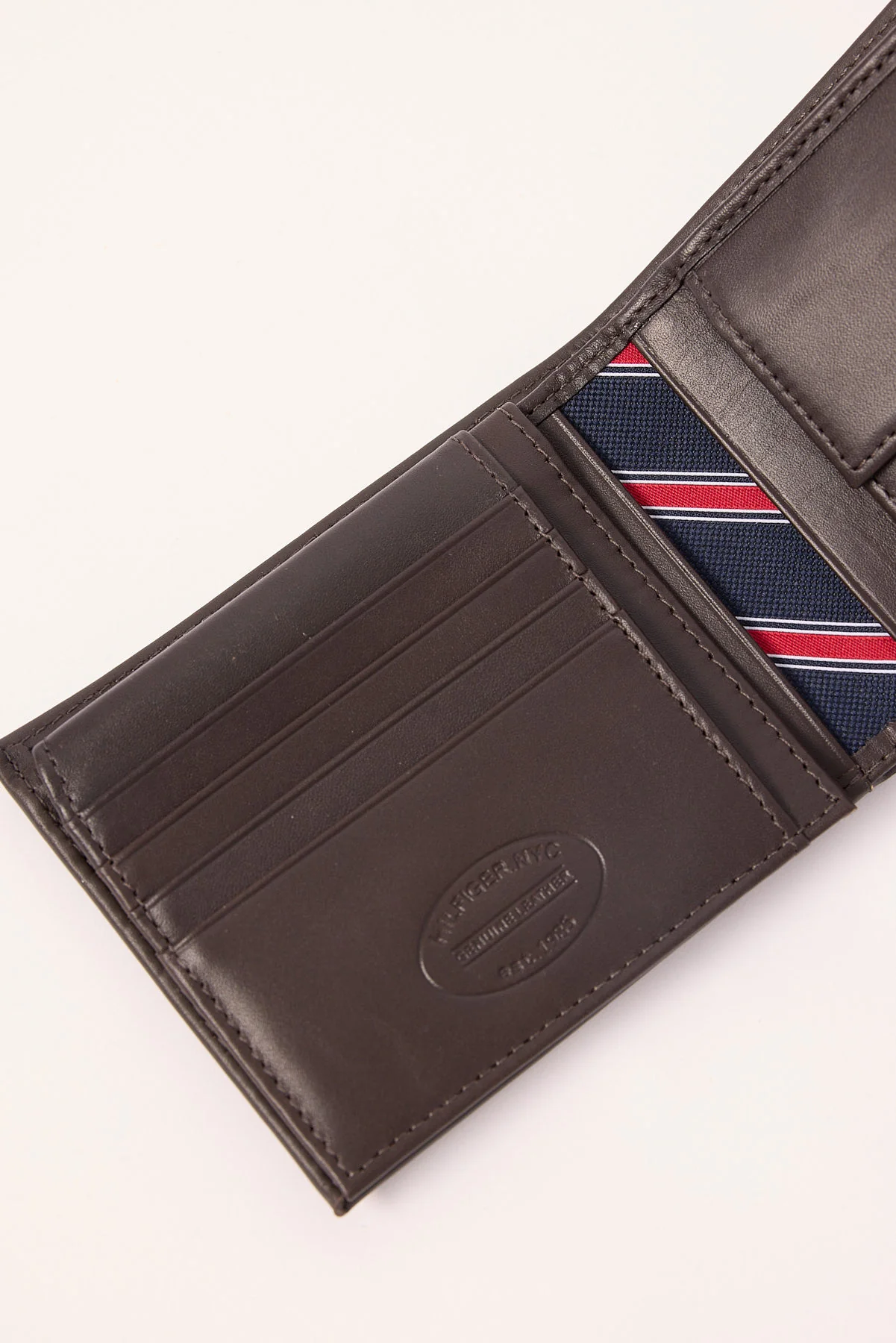 Tommy Jeans Eton Flap Pocket Wallet Brown - Image 4